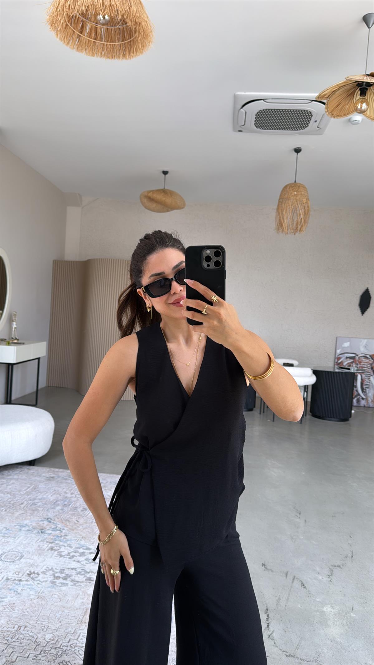 Siyah Kruvaze Aerobin Takım