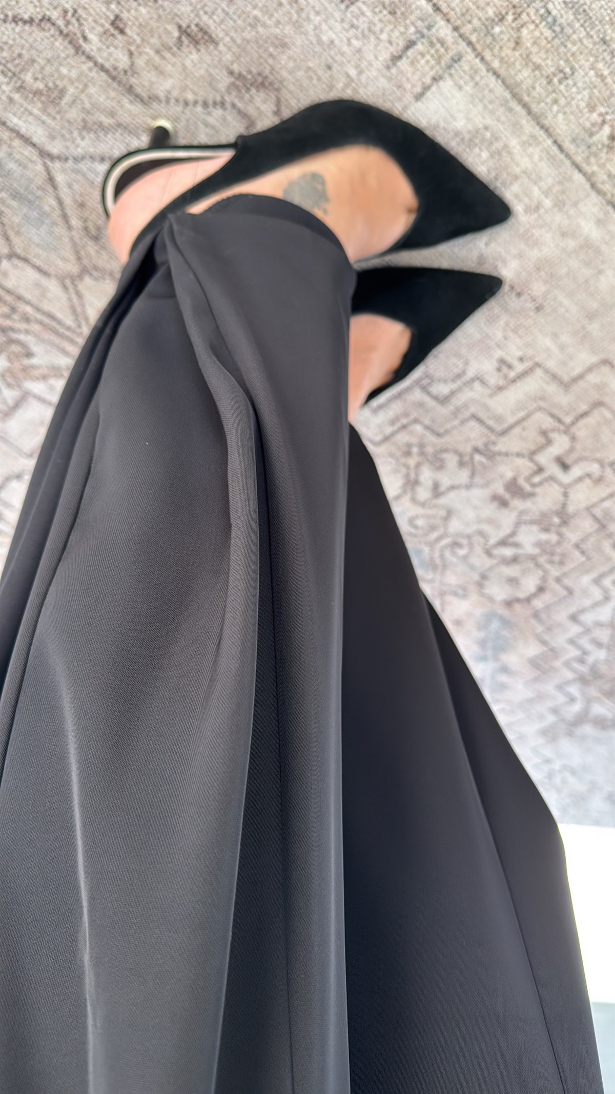 Siyah Kruvaze Ceketli Dökümlü Paça Detaylı Massi Takım