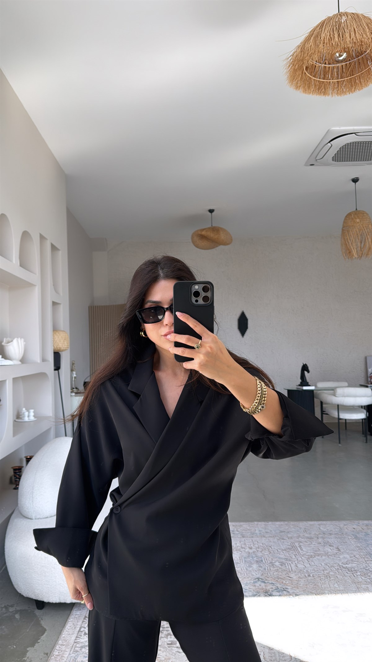 Siyah Kruvaze Ceketli Dökümlü Paça Detaylı Massi Takım