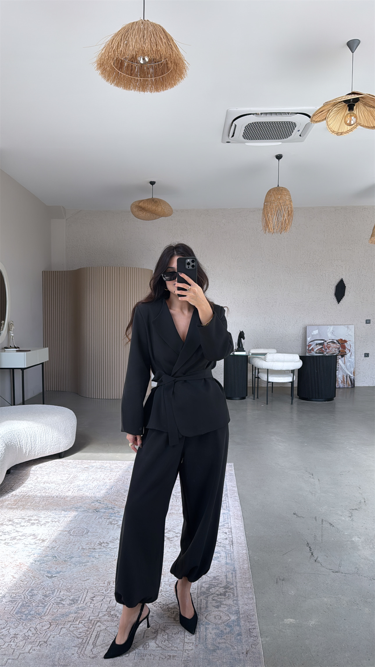 Siyah Kuşaklı Paçası Lastikli Ceket Pantolon Klasik Takım