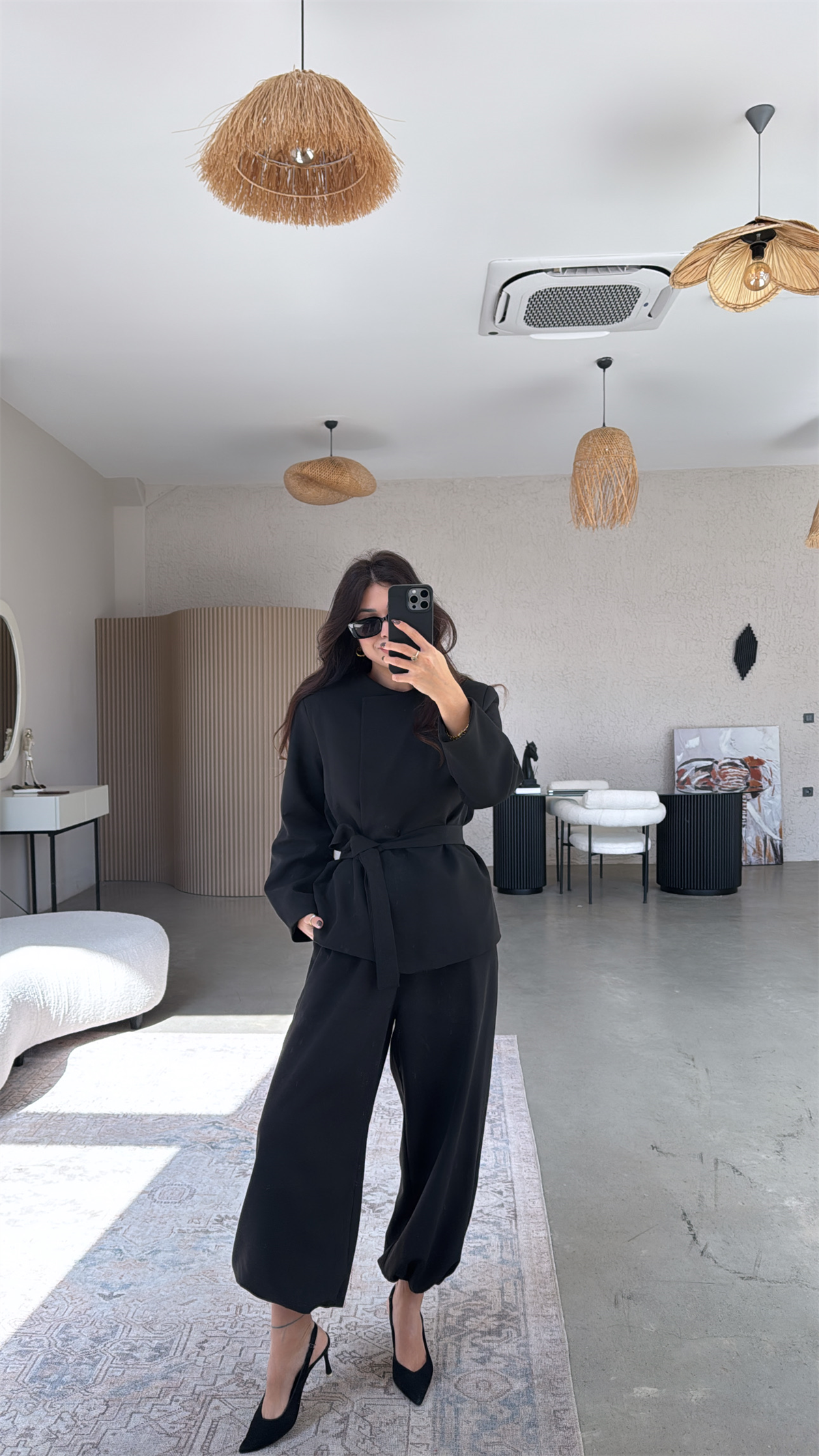 Siyah Kuşaklı Paçası Lastikli Ceket Pantolon Klasik Takım