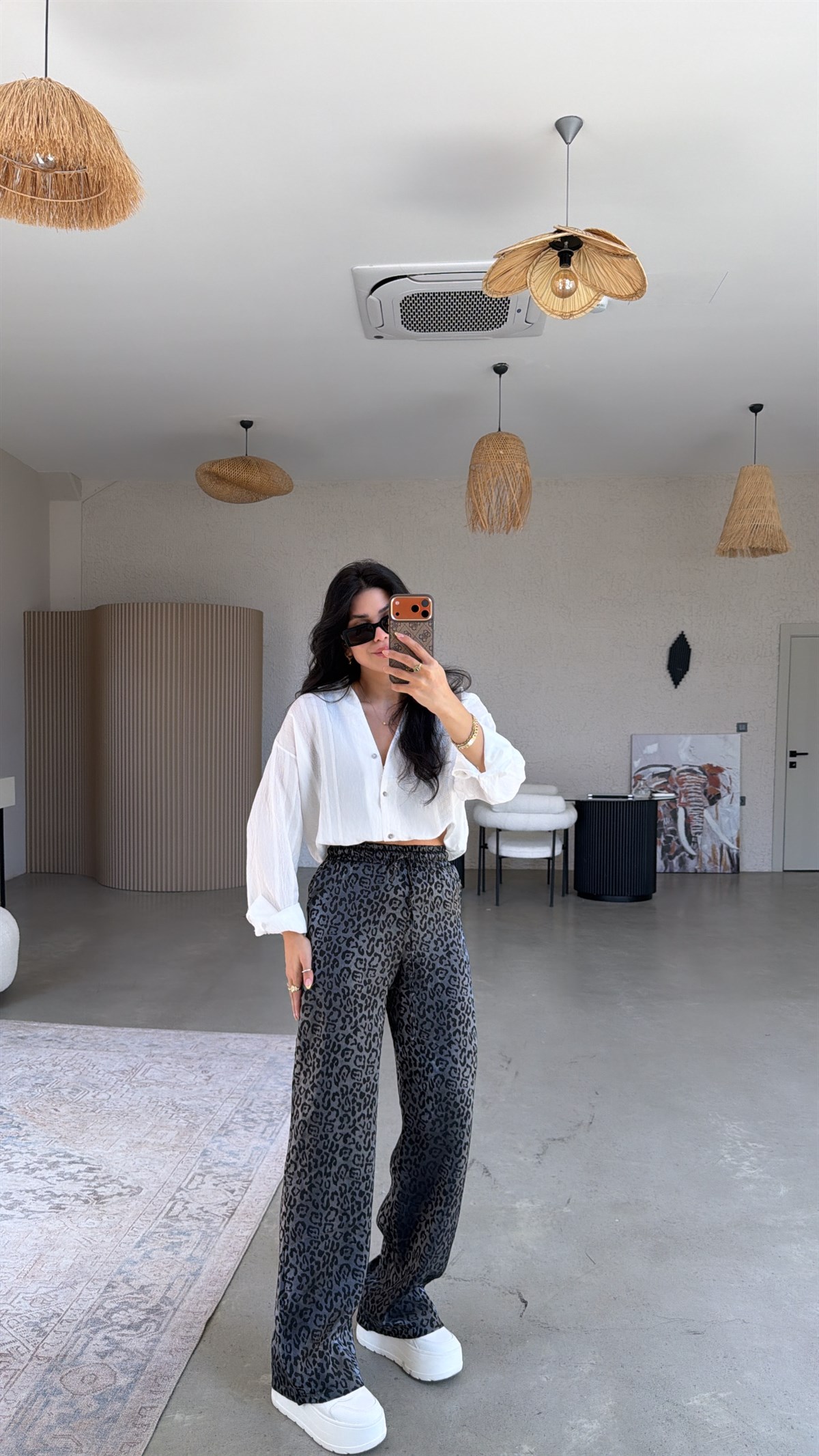 Siyah Leoparlı Saten Pantolon