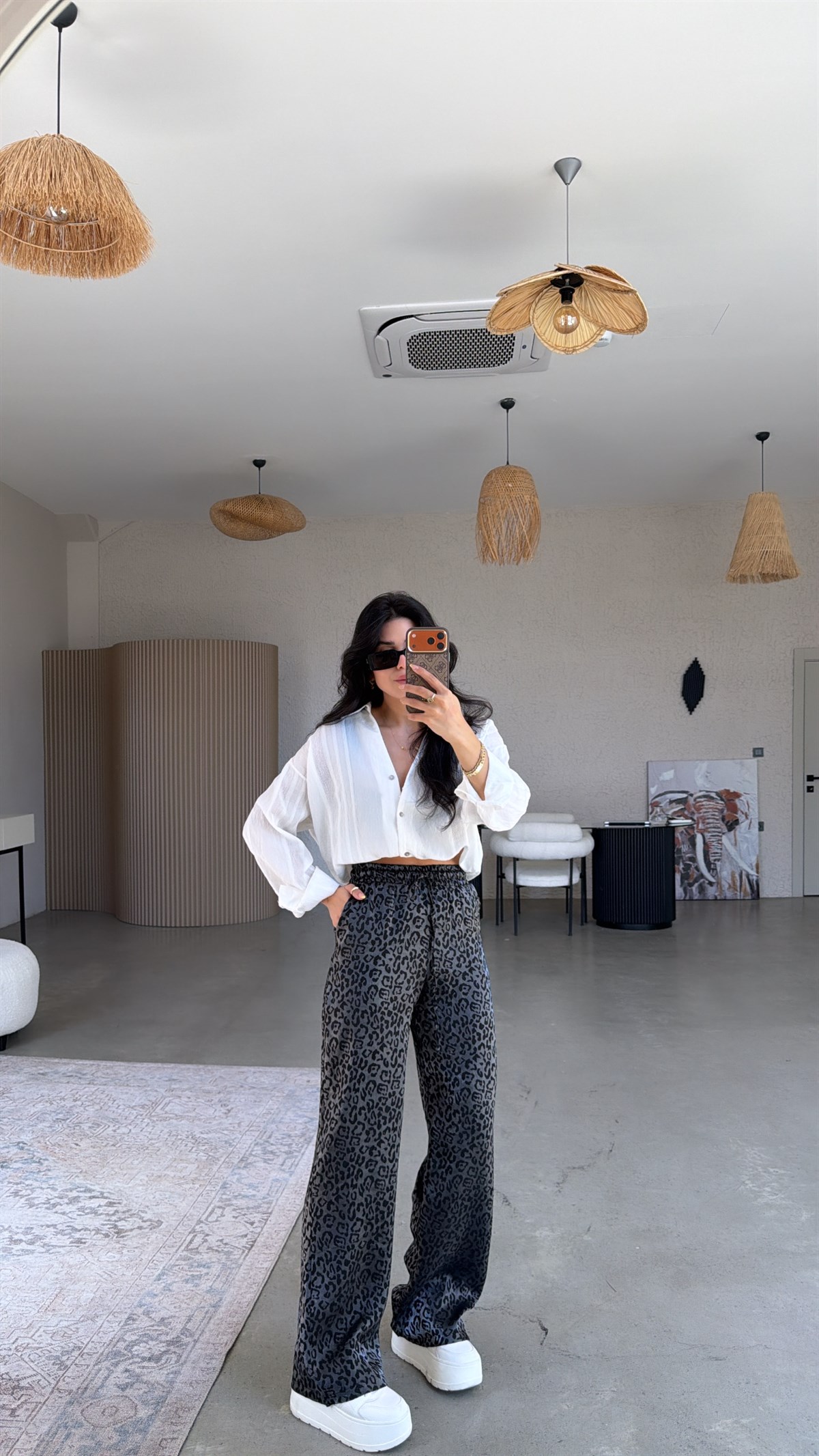 Siyah Leoparlı Saten Pantolon