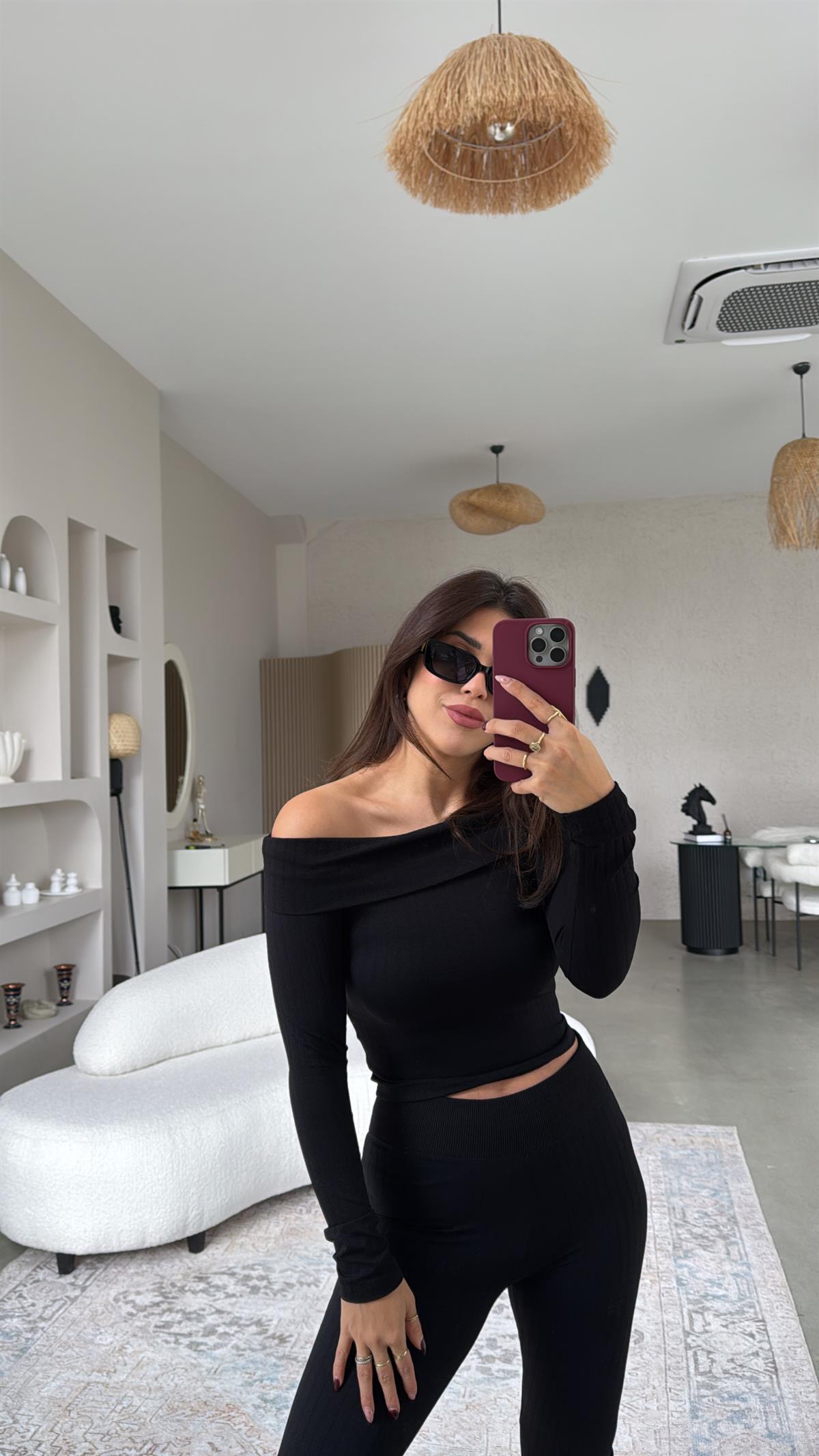 Siyah Madonna Yaka NM Takım