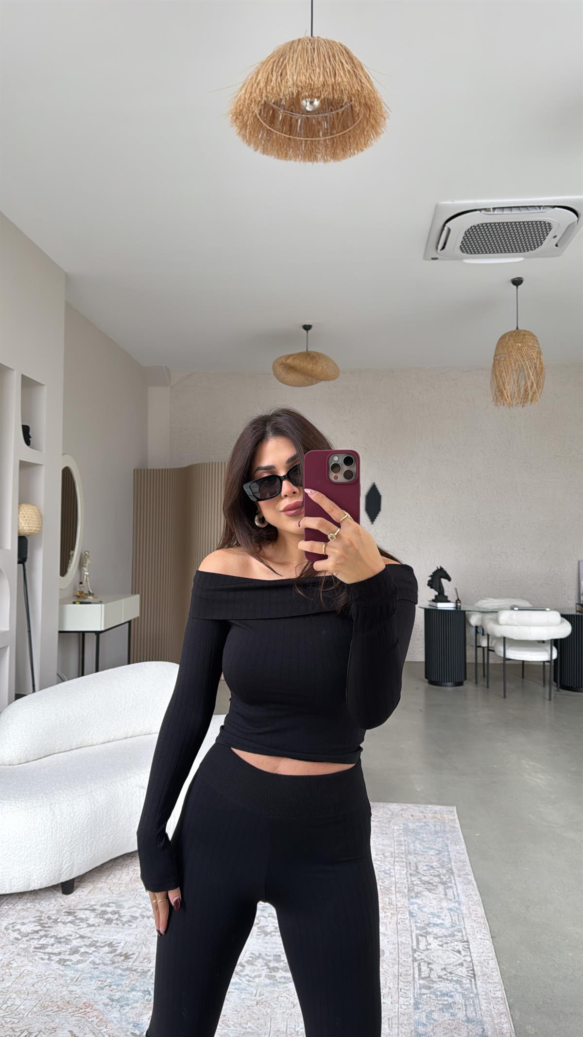 Siyah Madonna Yaka NM Takım