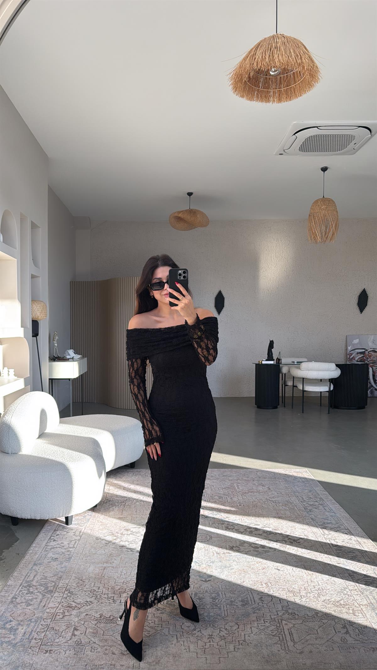 Siyah Maxi Dantel Elbise