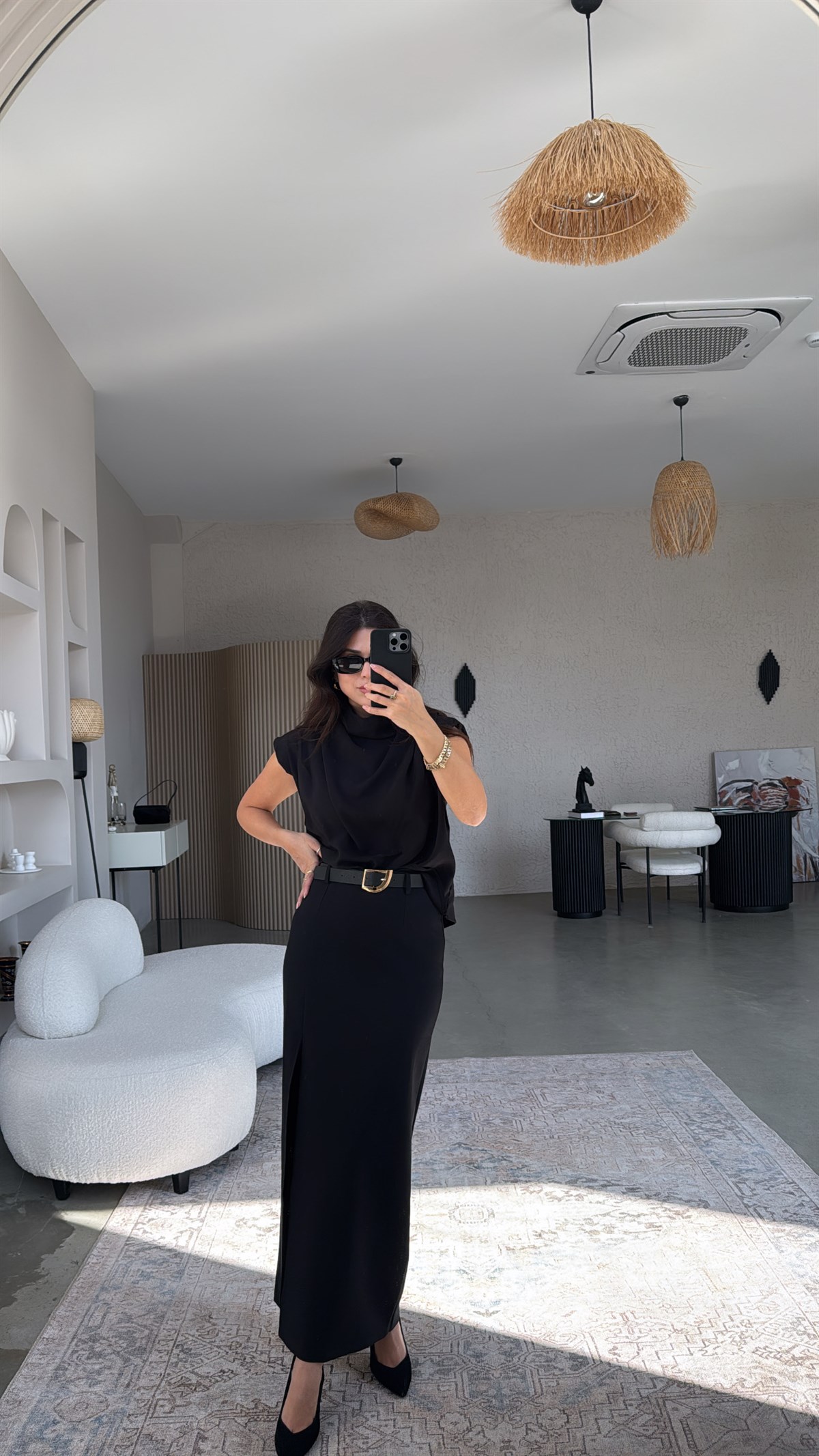 Siyah Maxi Yırtmaç Detaylı Cool Kemerli Premium Etek