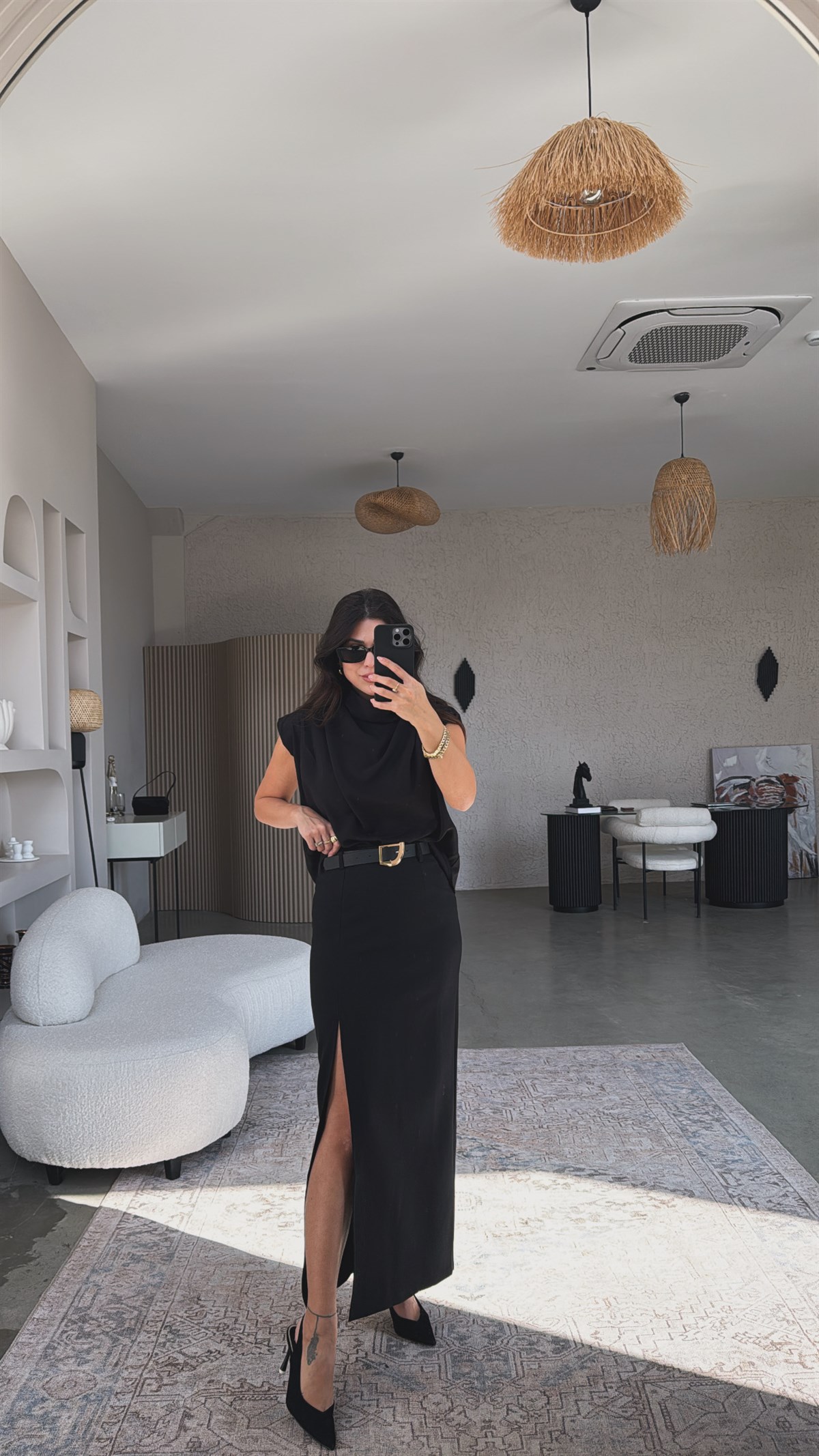 Siyah Maxi Yırtmaç Detaylı Cool Kemerli Premium Etek