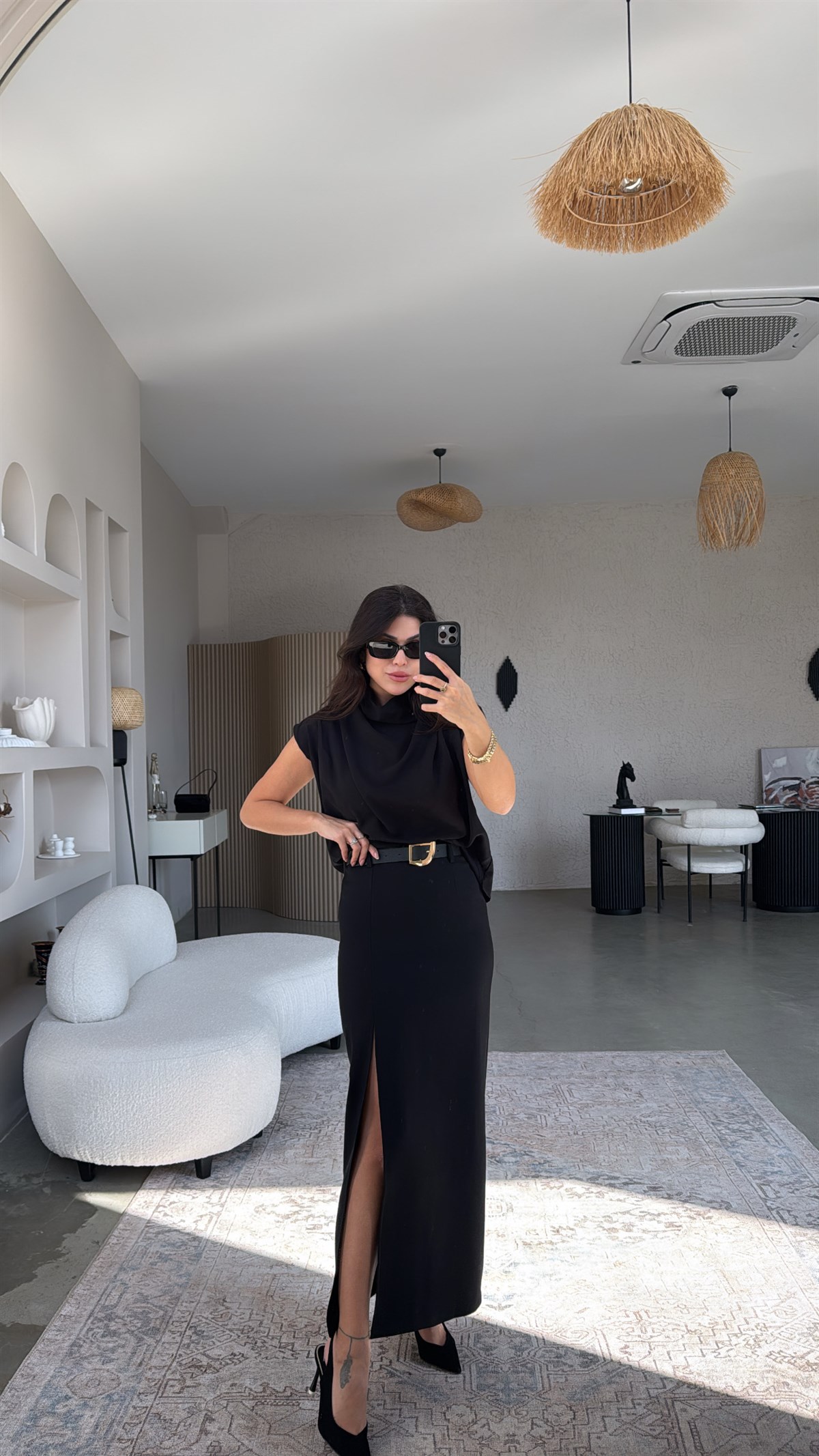 Siyah Maxi Yırtmaç Detaylı Cool Kemerli Premium Etek