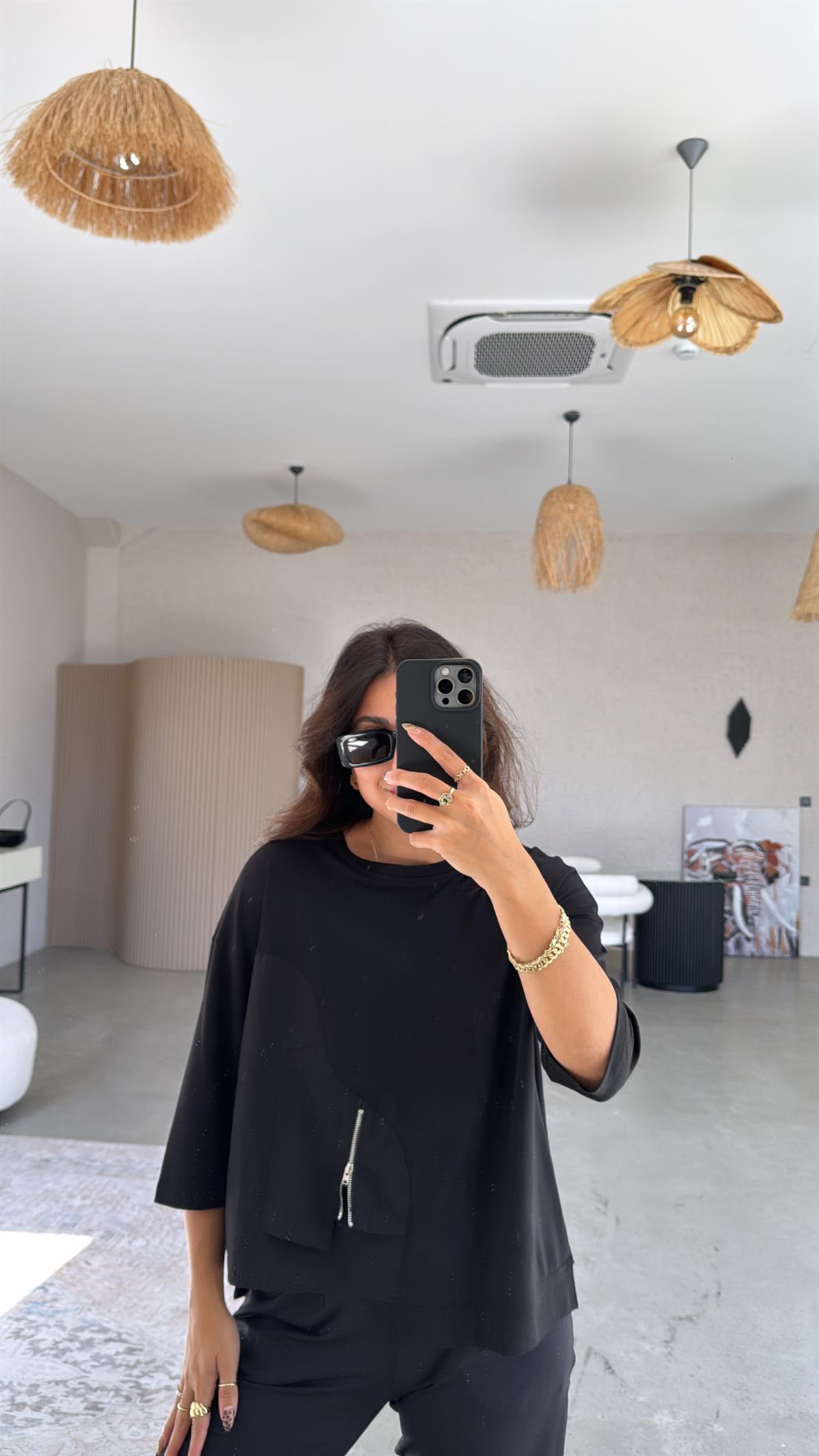 Siyah Mini Fermuar Detaylı Poplin Modal Bluz