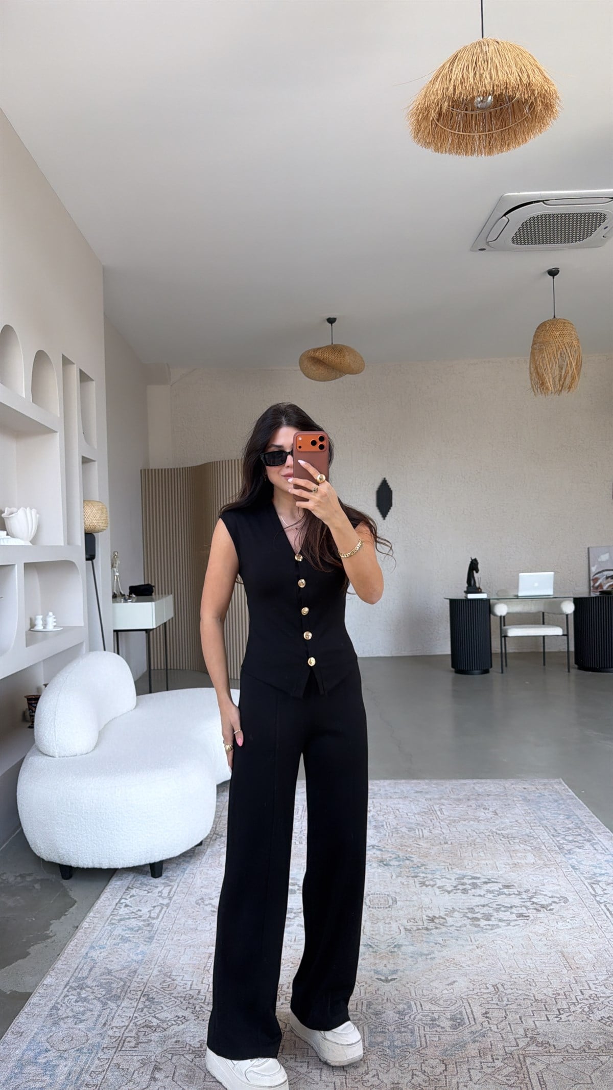 Siyah Modal Gold Düğmeli Yelekli Takım