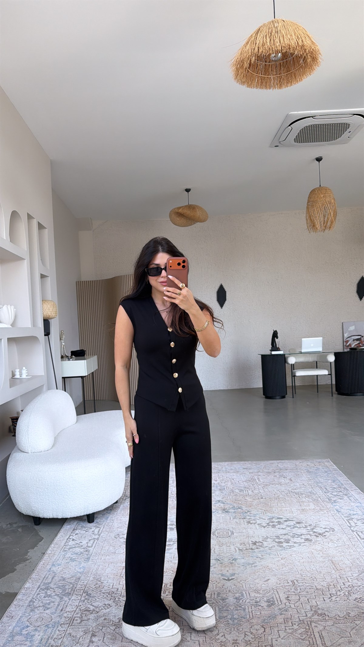 Siyah Modal Gold Düğmeli Yelekli Takım