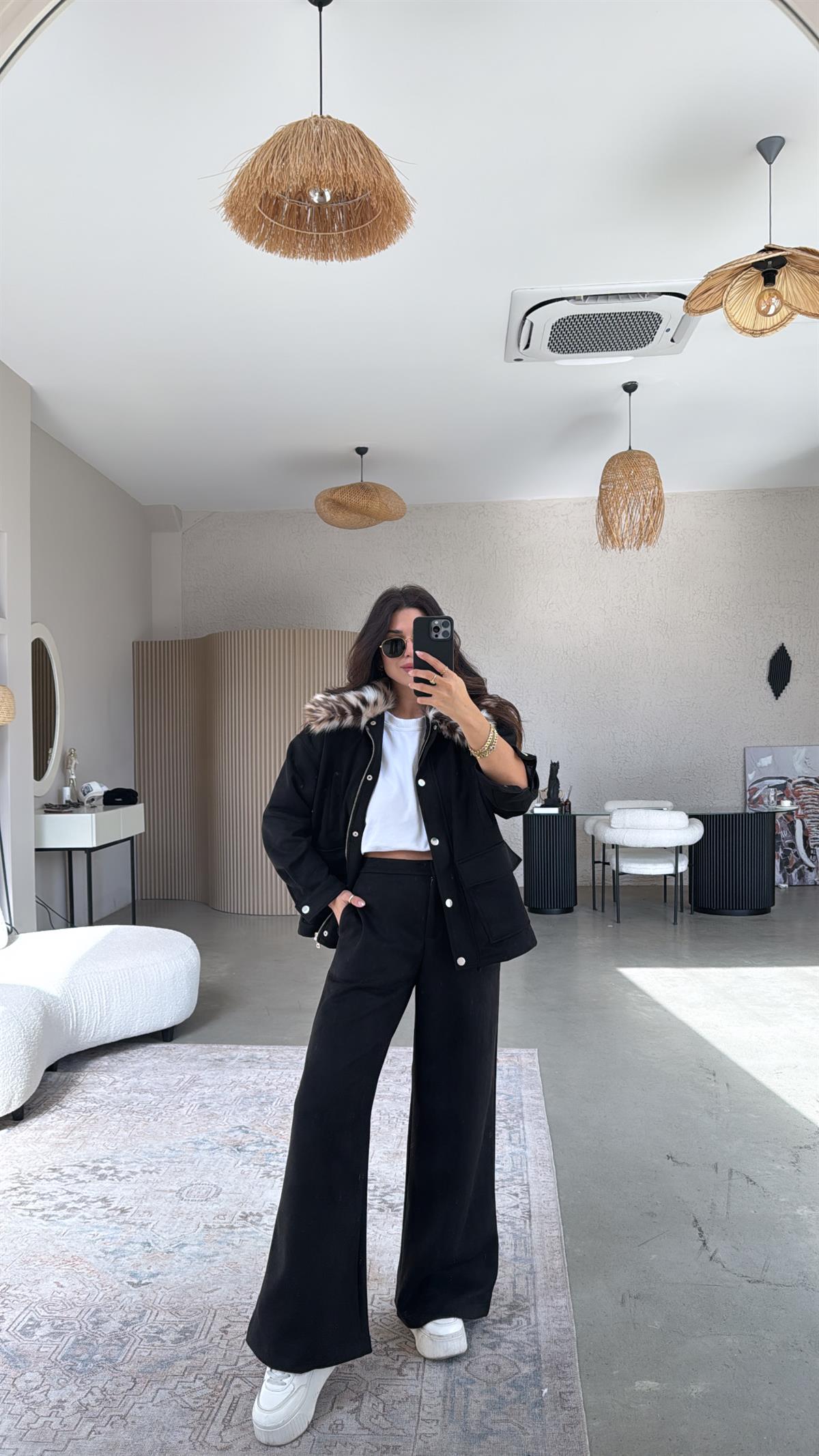 Siyah Nubuk Leopar Kürklü Mont Pantolon Takım