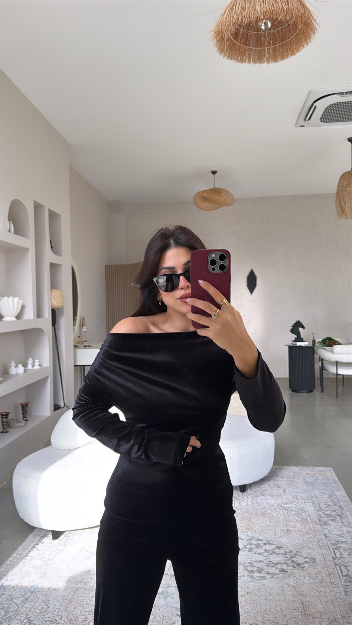 Siyah Omuz Drape Detay Bluz