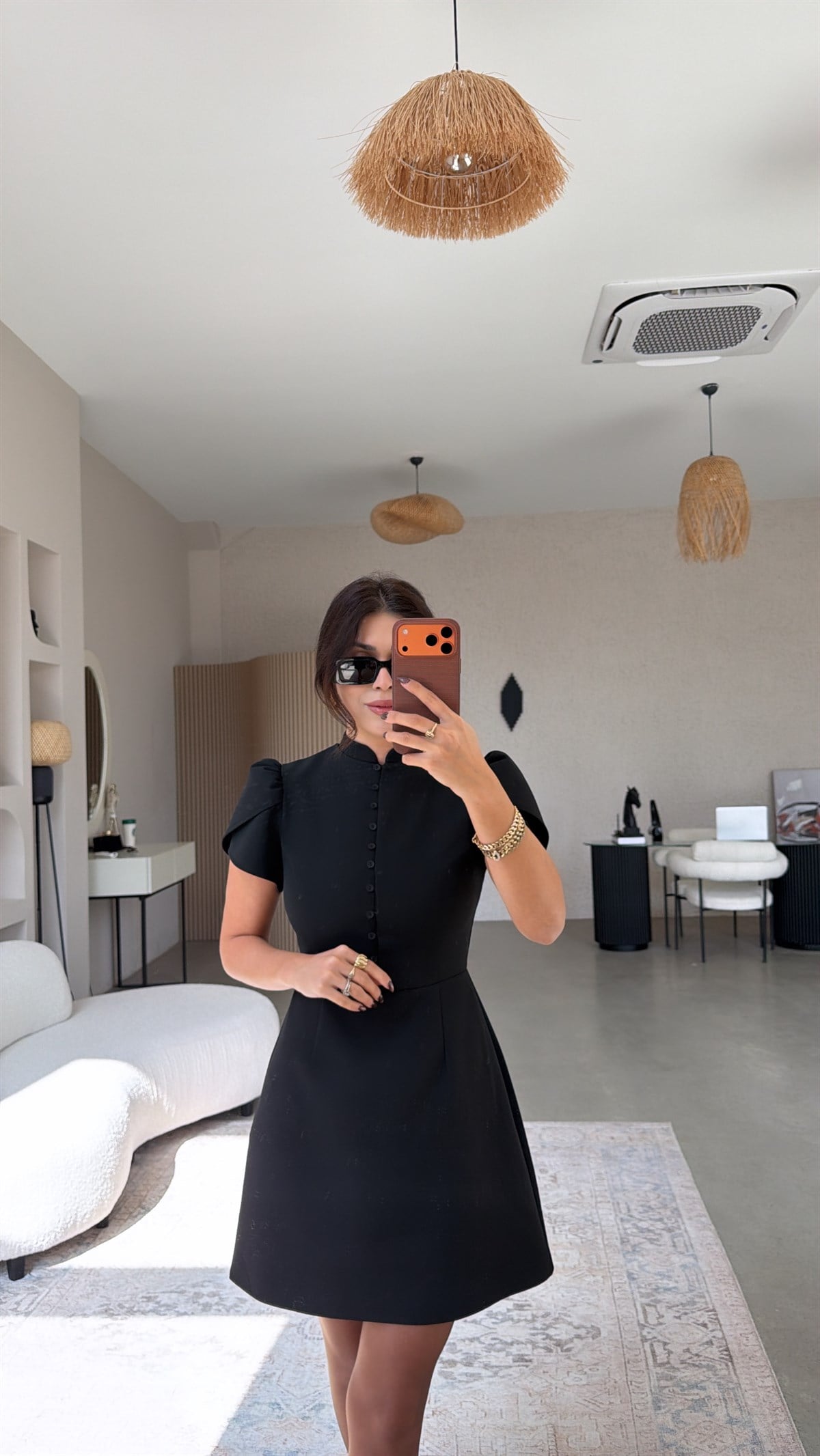 Siyah Ön Düğme Detaylı Premium Elbise