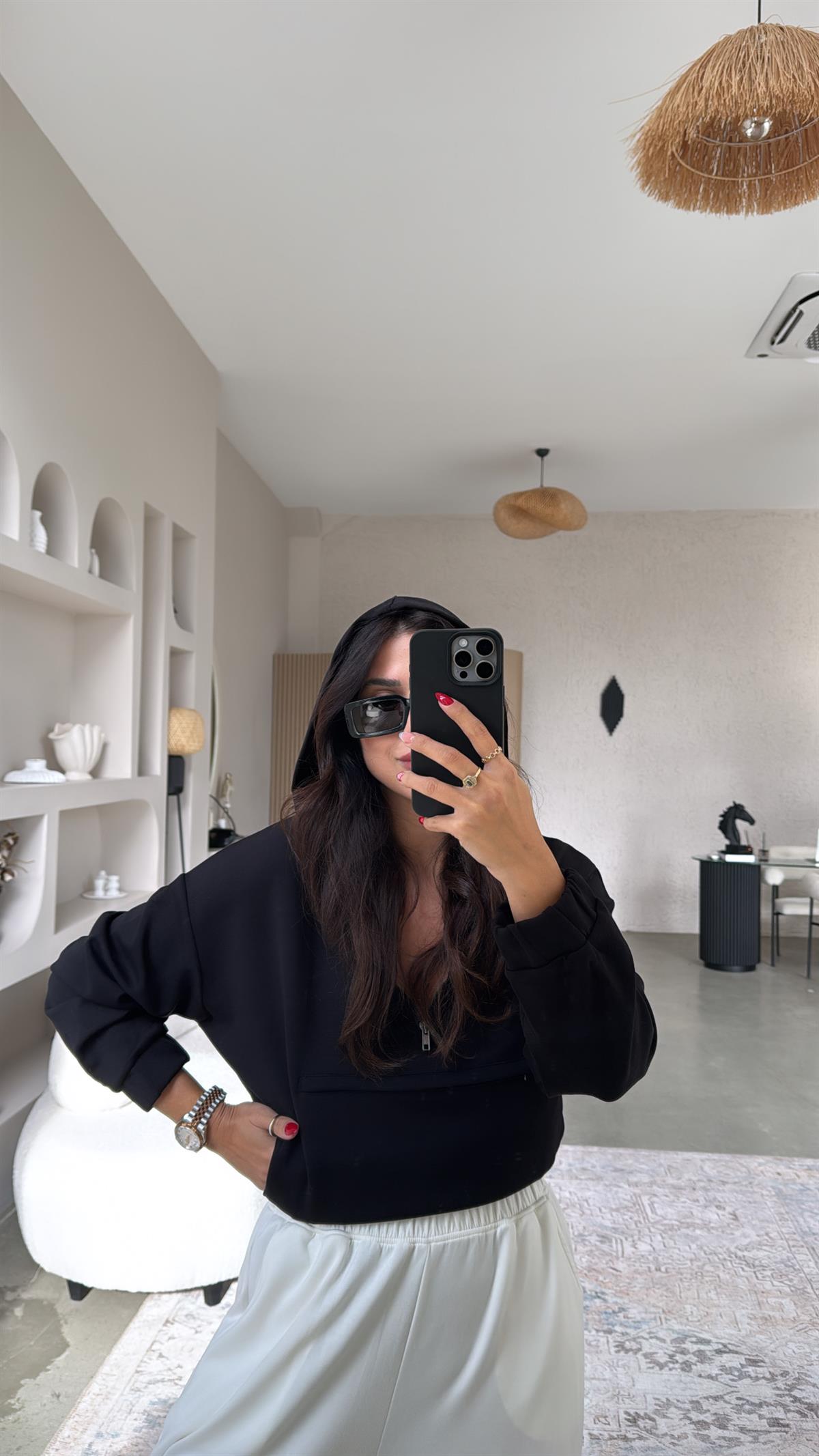 Siyah Ön Kanguru Cepli Modal Sweatshirt