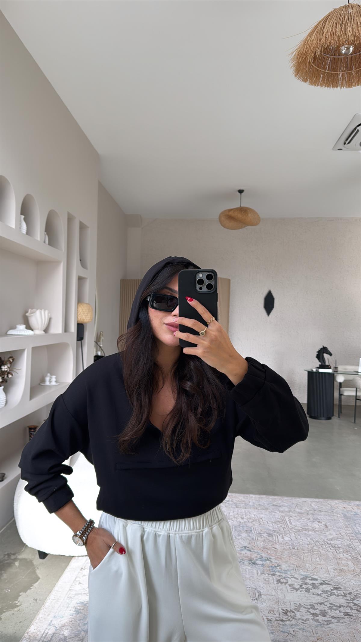 Siyah Ön Kanguru Cepli Modal Sweatshirt