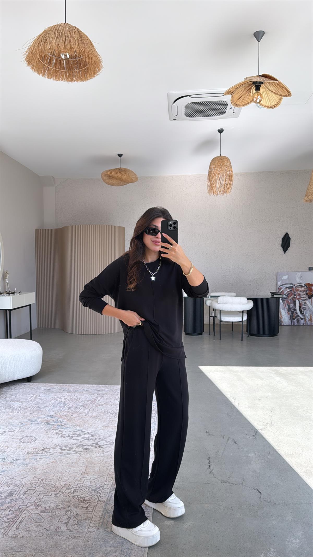 Siyah Önü Çımalı Alt Üst Eşofman Takımı