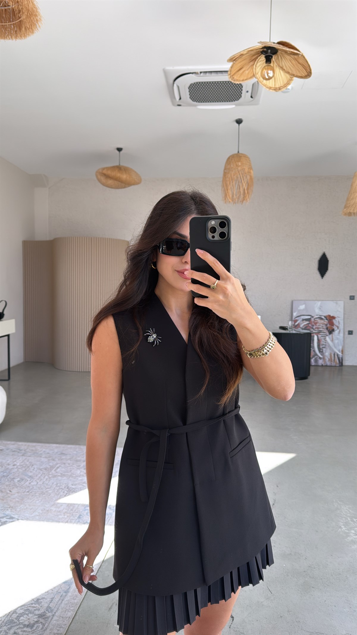 Siyah Örümcek Broşlu Premium Astarlı Yelek