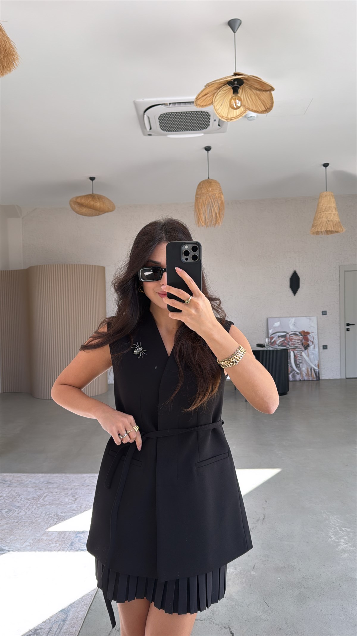 Siyah Örümcek Broşlu Premium Astarlı Yelek