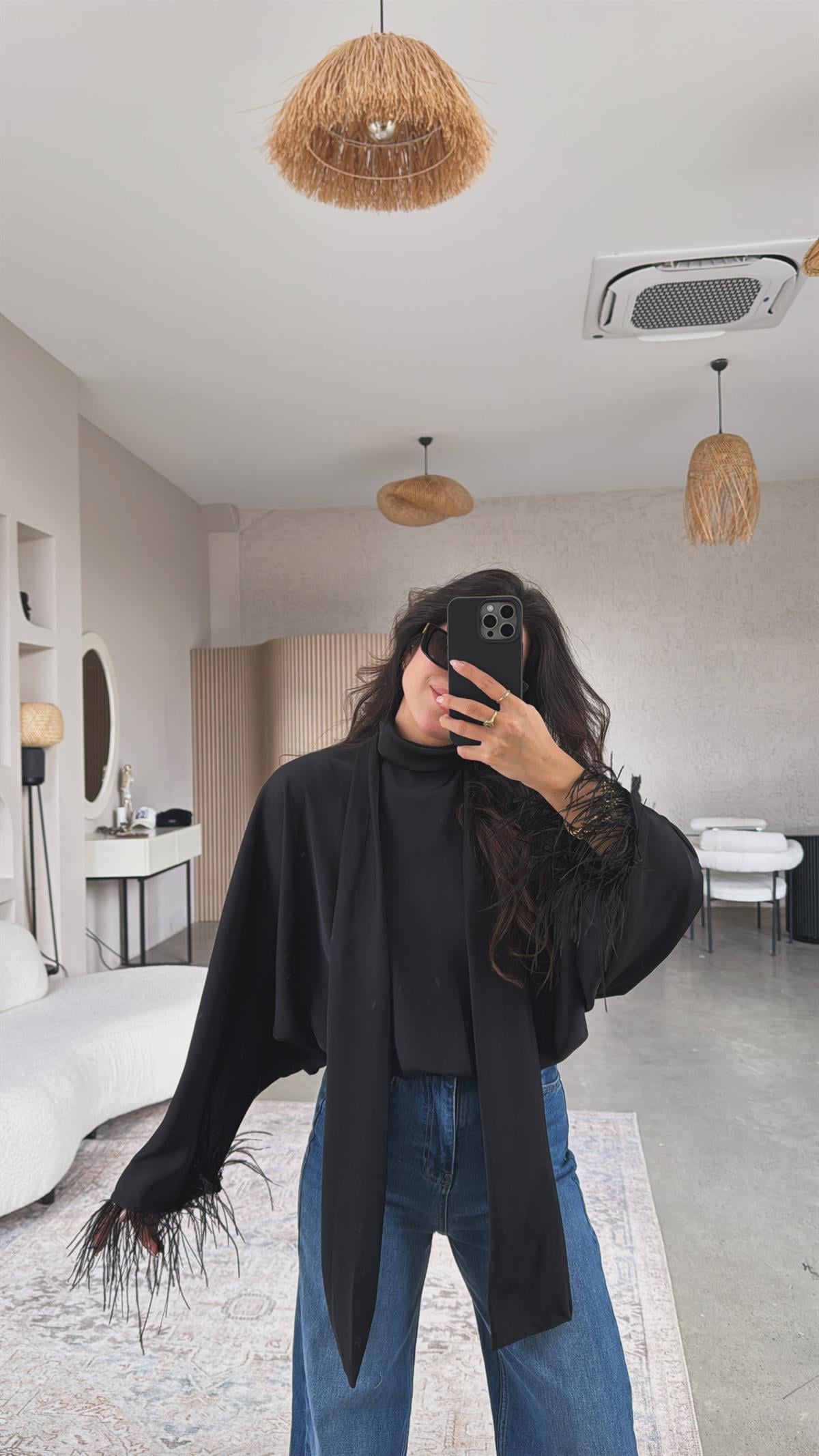 Siyah Otrişli Saten Bluz