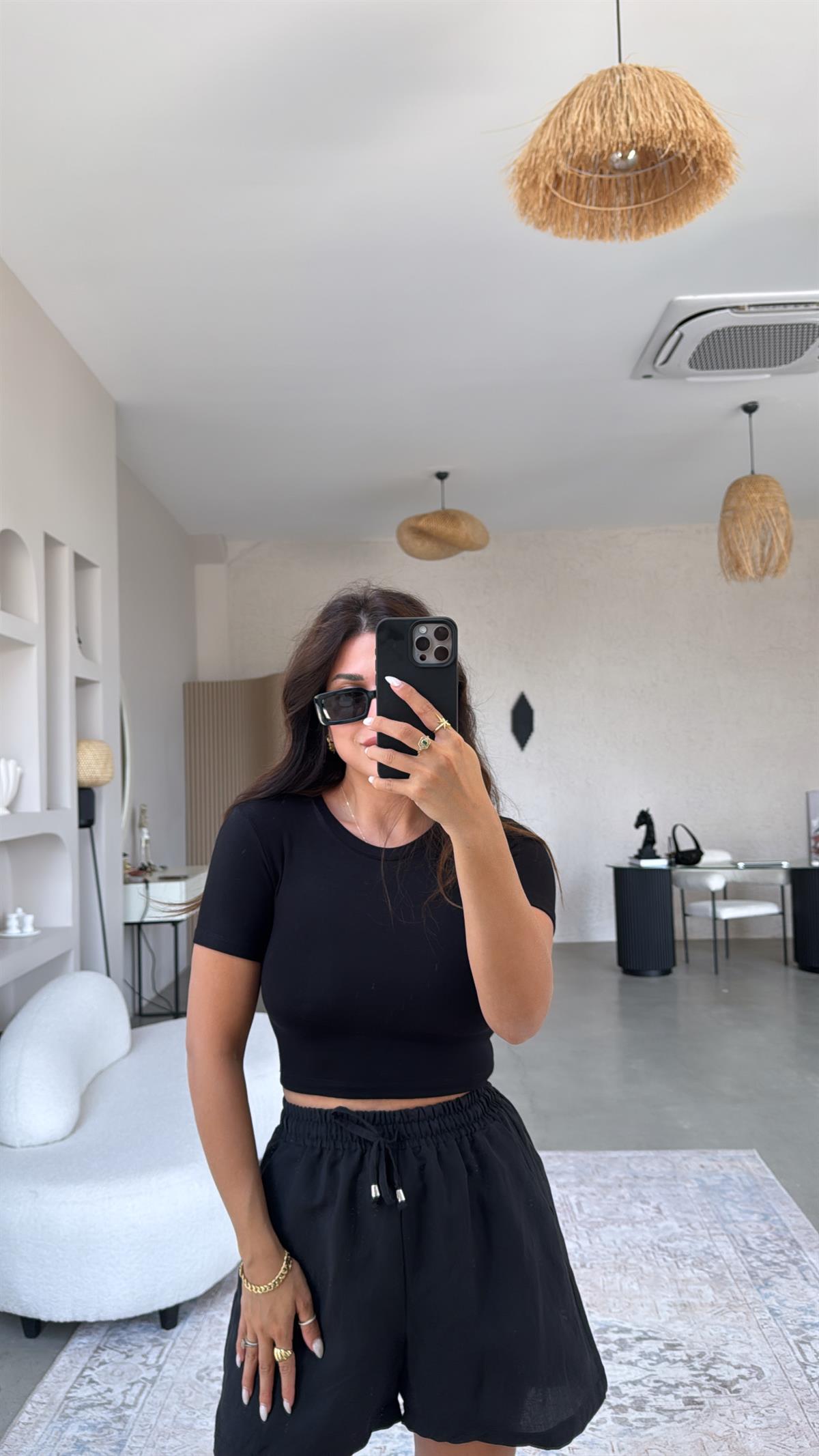 Siyah Oys Crop Tshirt