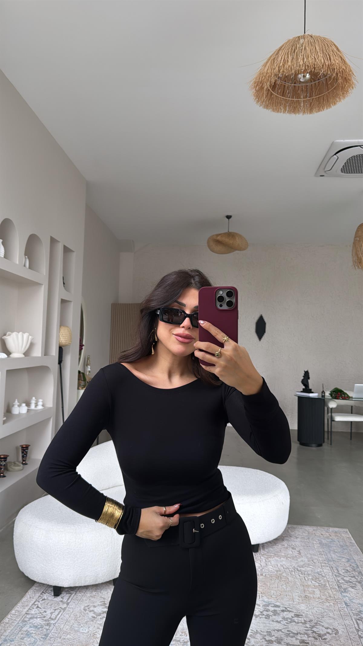 Siyah Oys Kayık Yaka Bluz