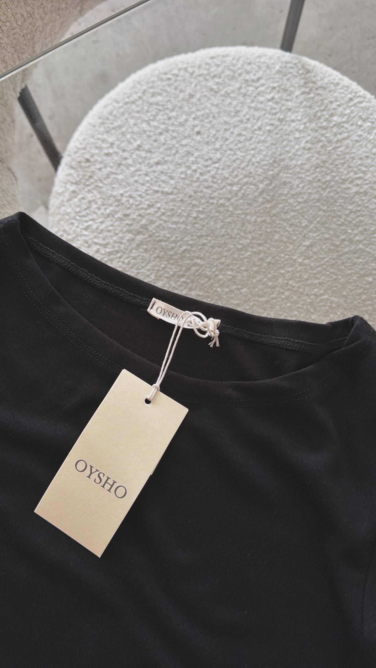 Siyah Oys Kayık Yaka Kısa Kol Tshirt