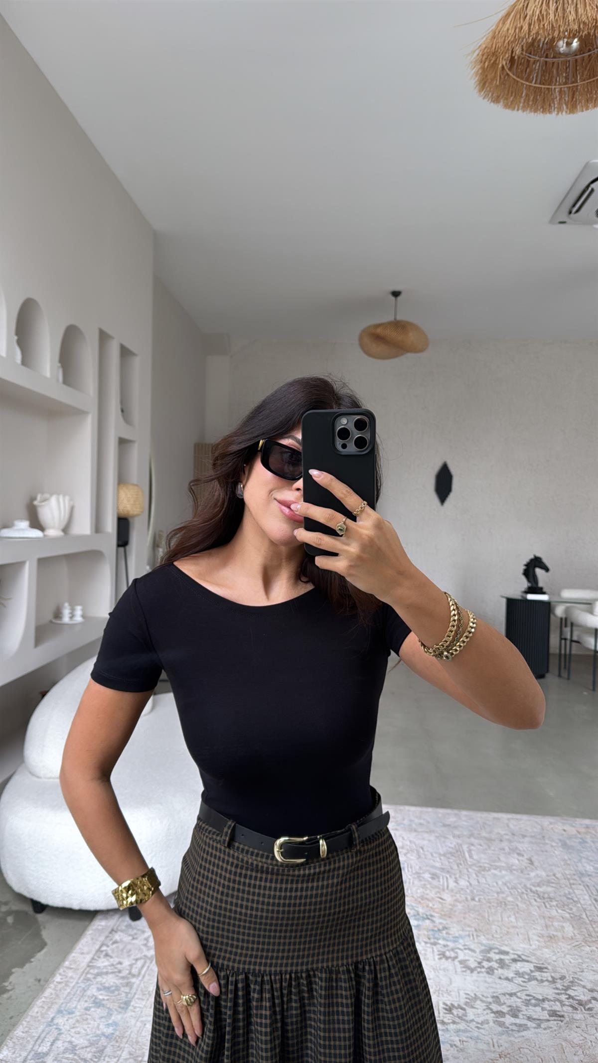 Siyah Oys Kayık Yaka Kısa Kol Tshirt