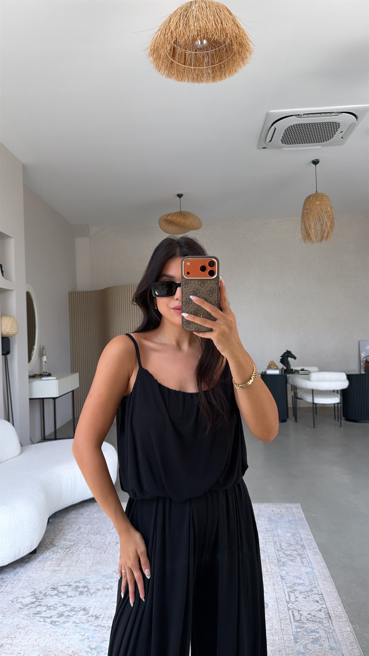 Siyah Oys Model Askılı Bluz Şalvar Dökümlü Takım