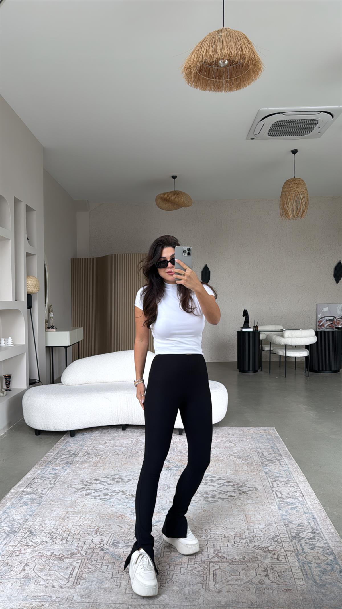 Siyah Paçası Yırtmaçlı Ottoman Tayt