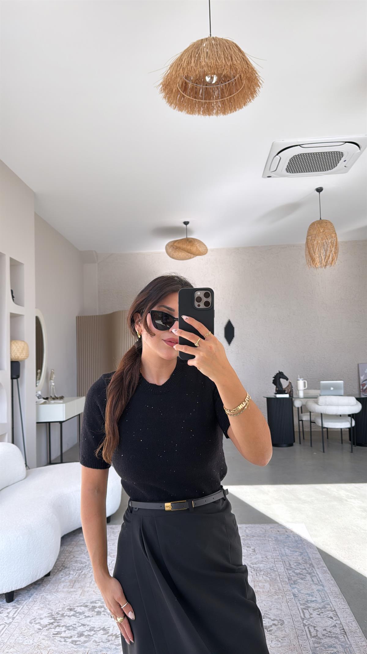 Siyah Payet Yansımalı Yumuşak Kısa Kol Triko Bluz