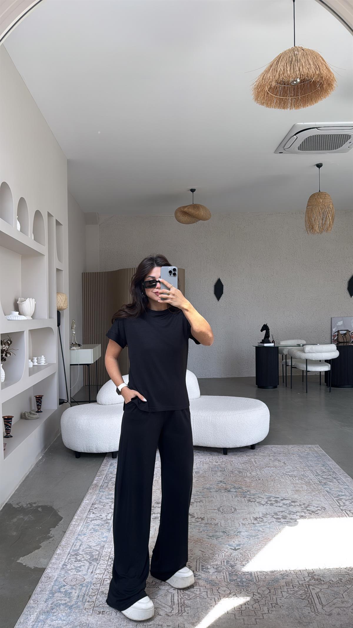 Siyah Pike Modal Tensel Takım