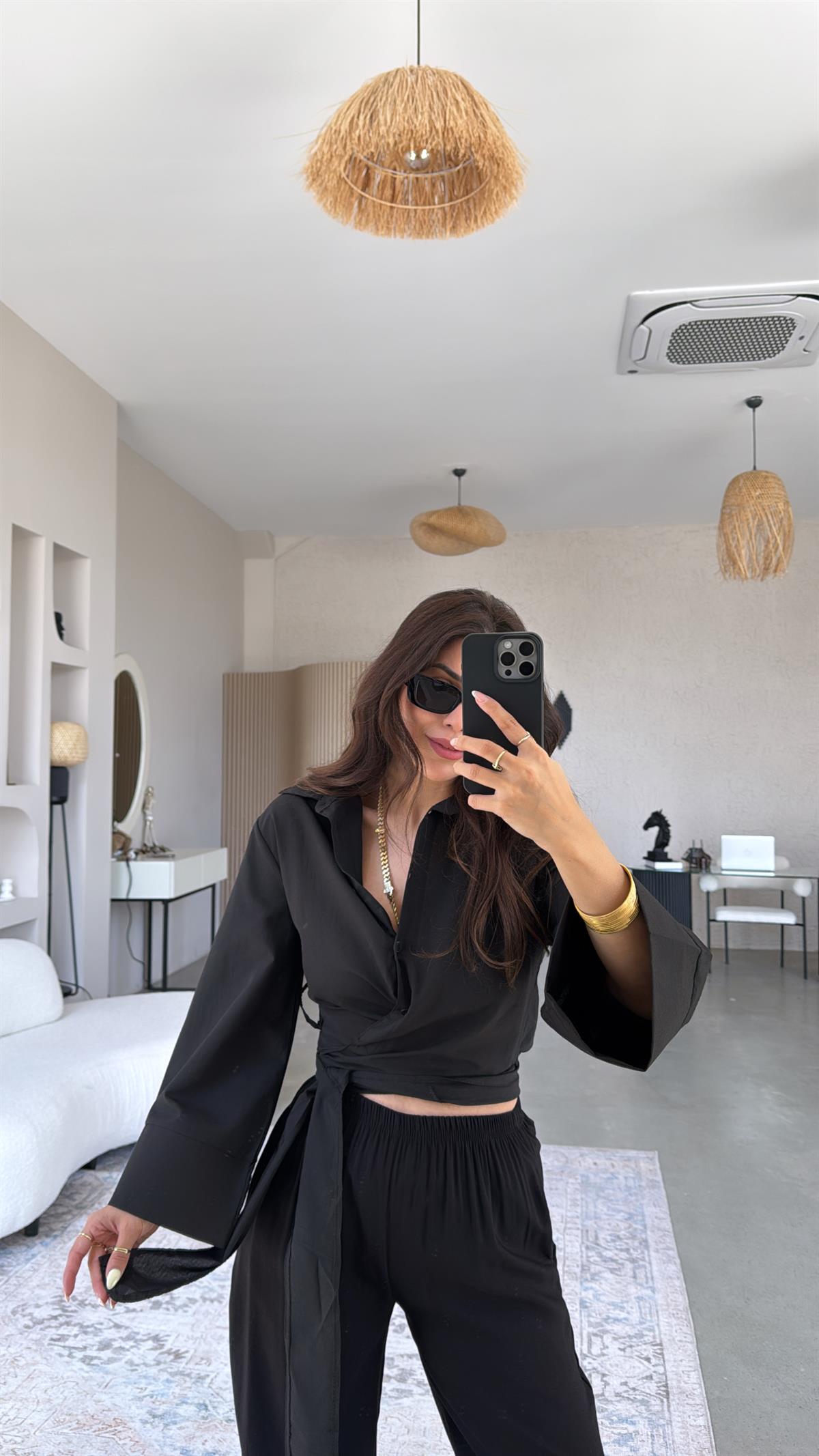 Siyah Poplin Bağlamalı Gömlek