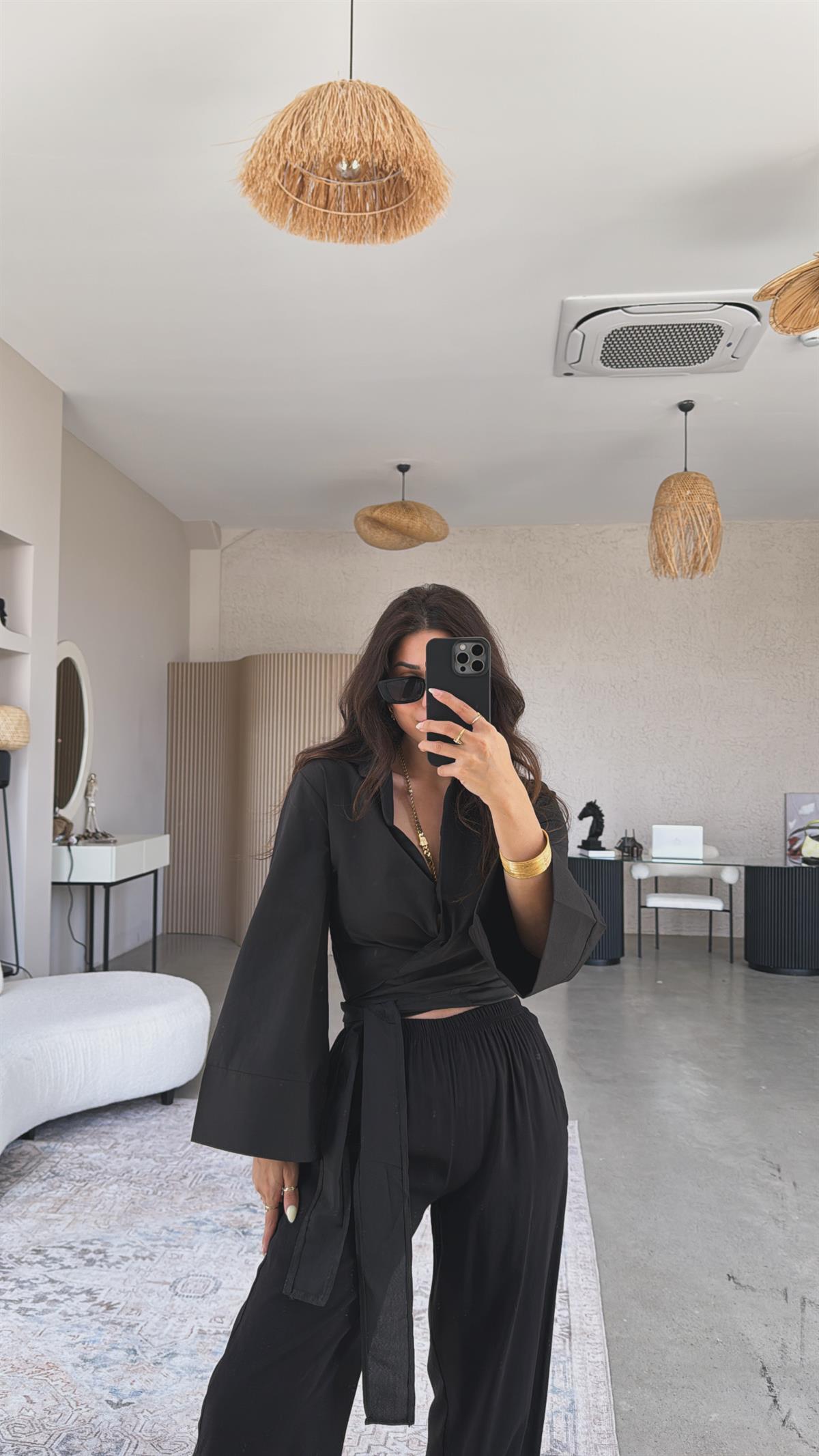 Siyah Poplin Bağlamalı Gömlek