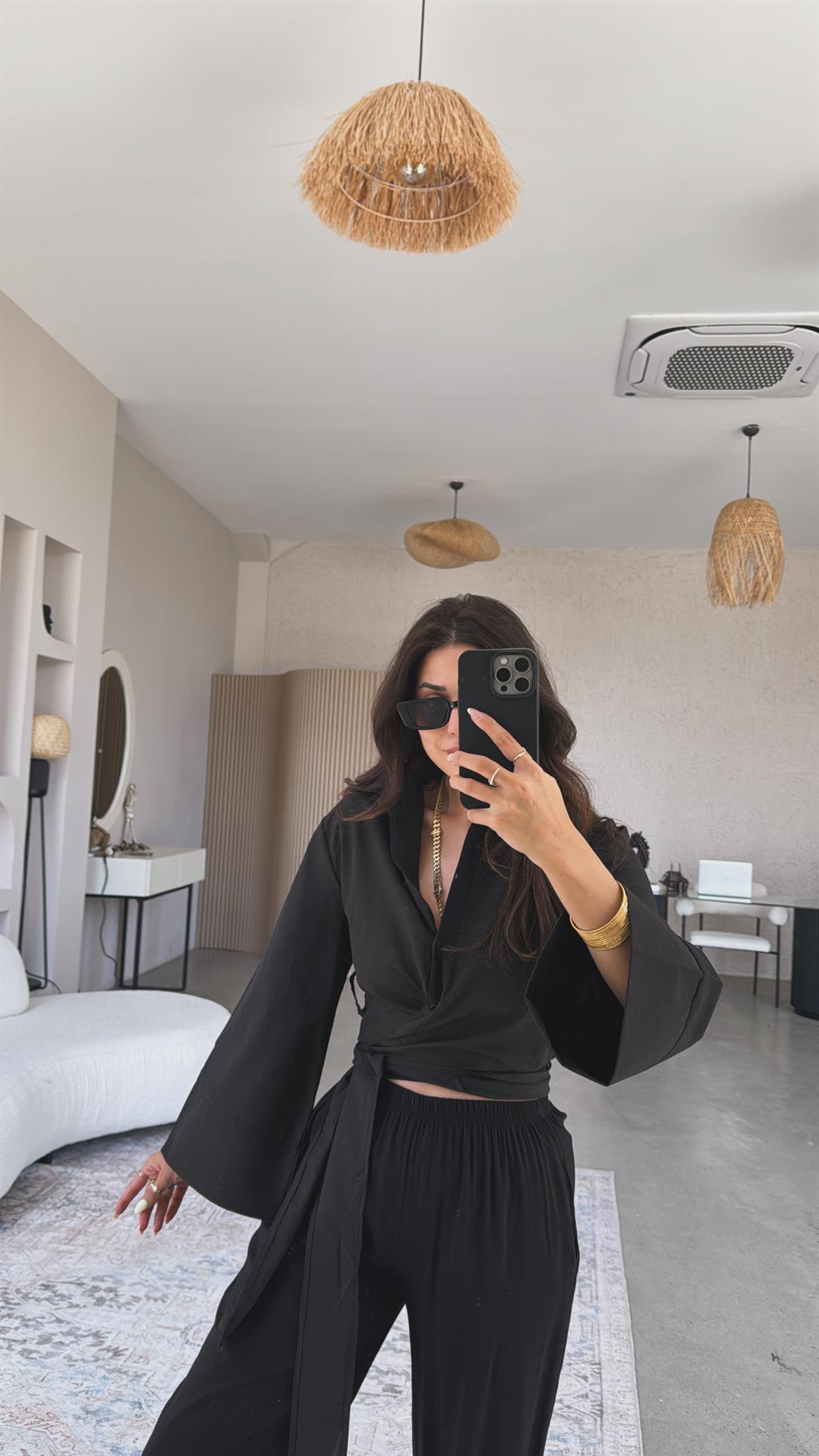 Siyah Poplin Bağlamalı Gömlek