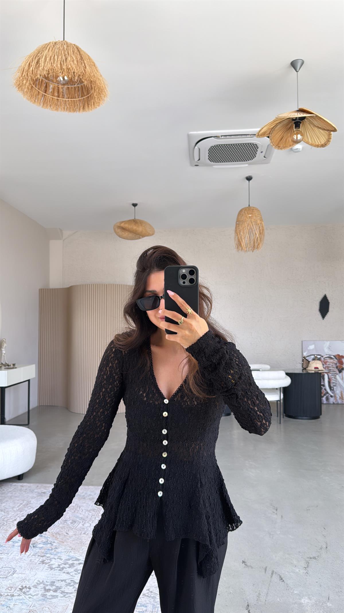 Siyah Premium Dantel Bluz