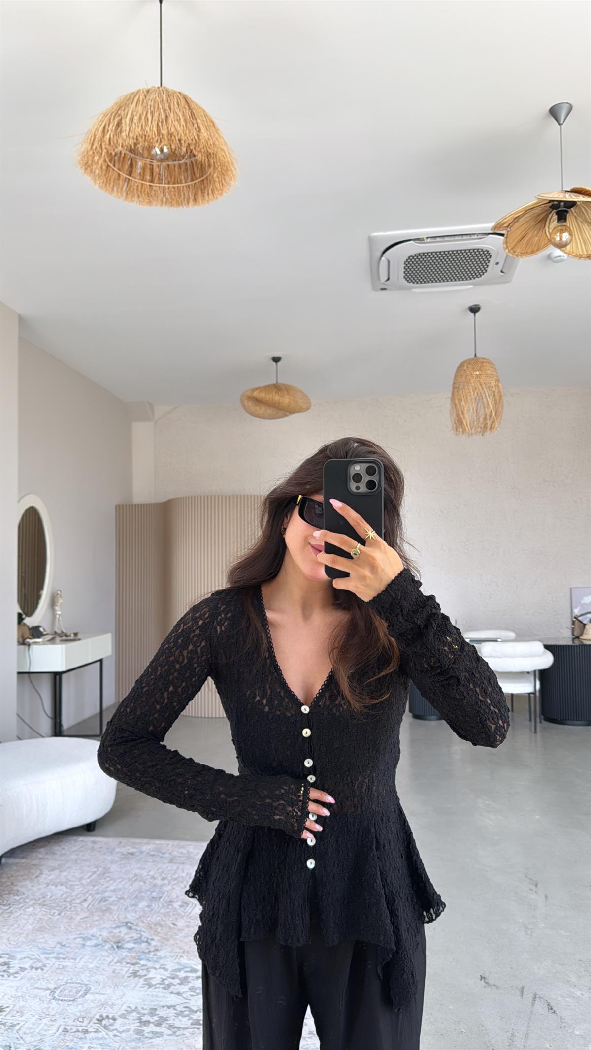 Siyah Premium Dantel Bluz