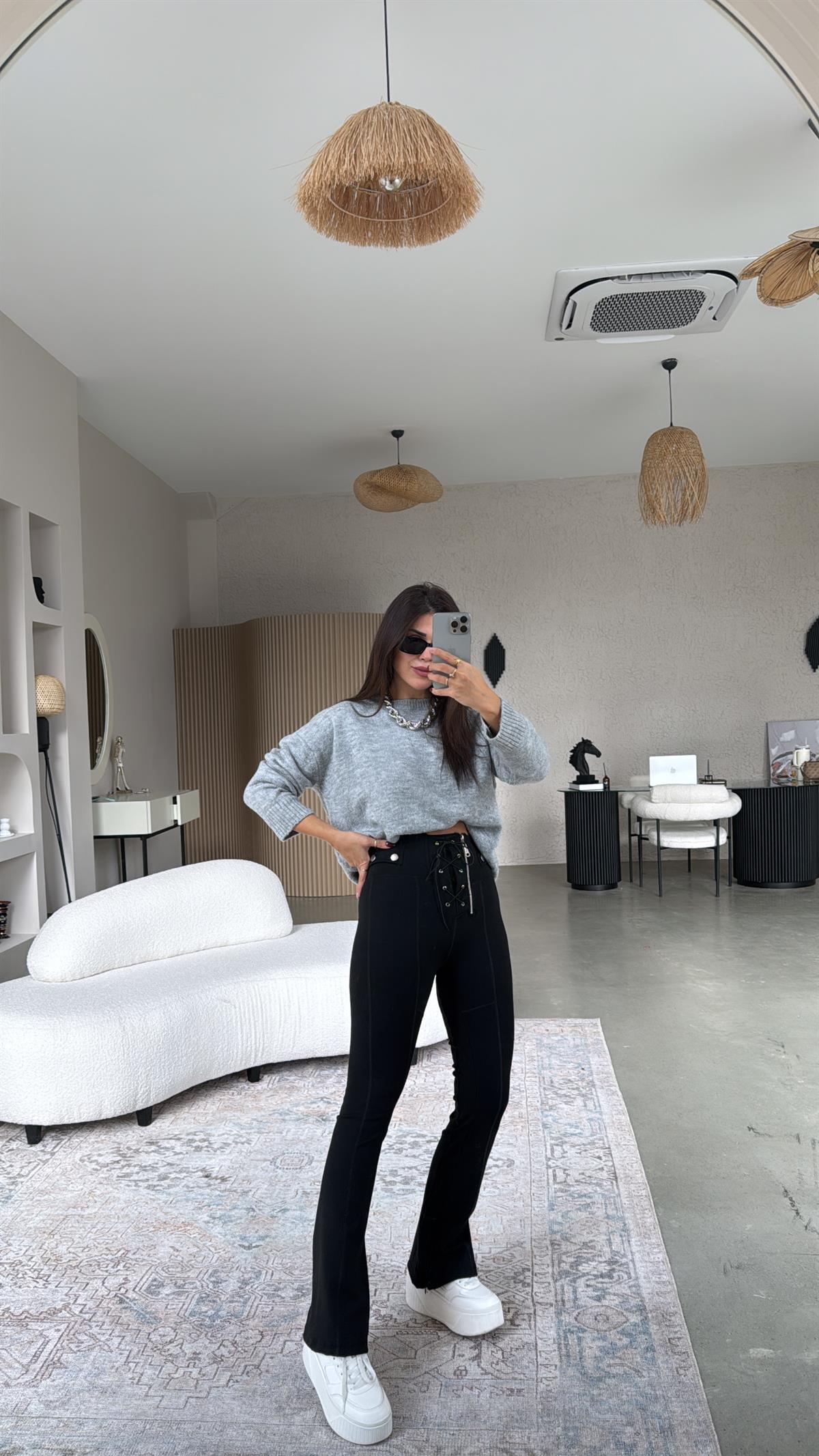 Siyah Push-up Bağcıklı Fermuarlı Tayt