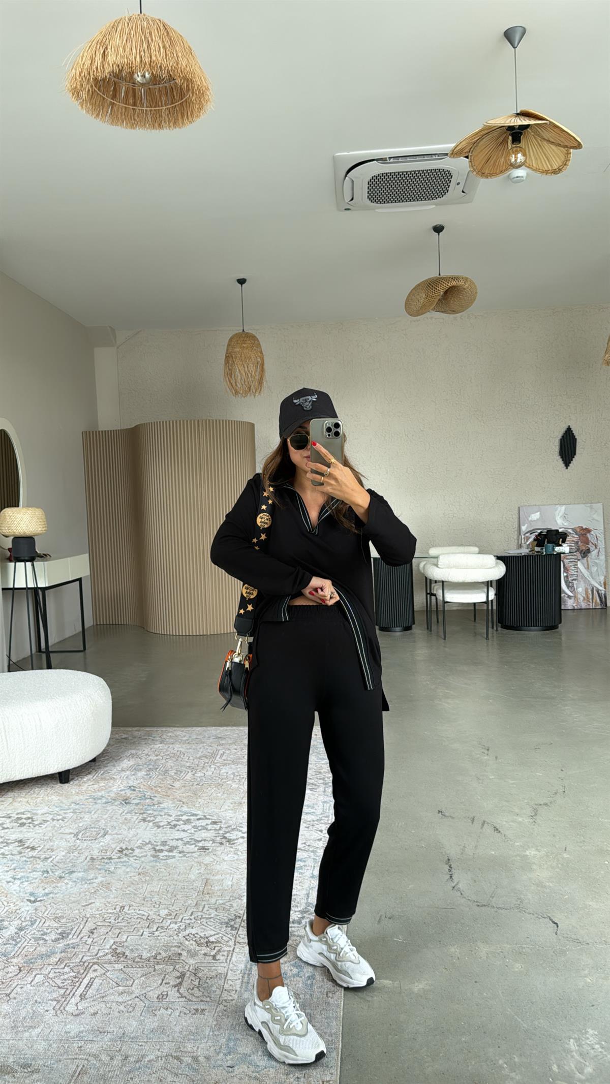 Siyah Ribanalı Polo Yaka Takım