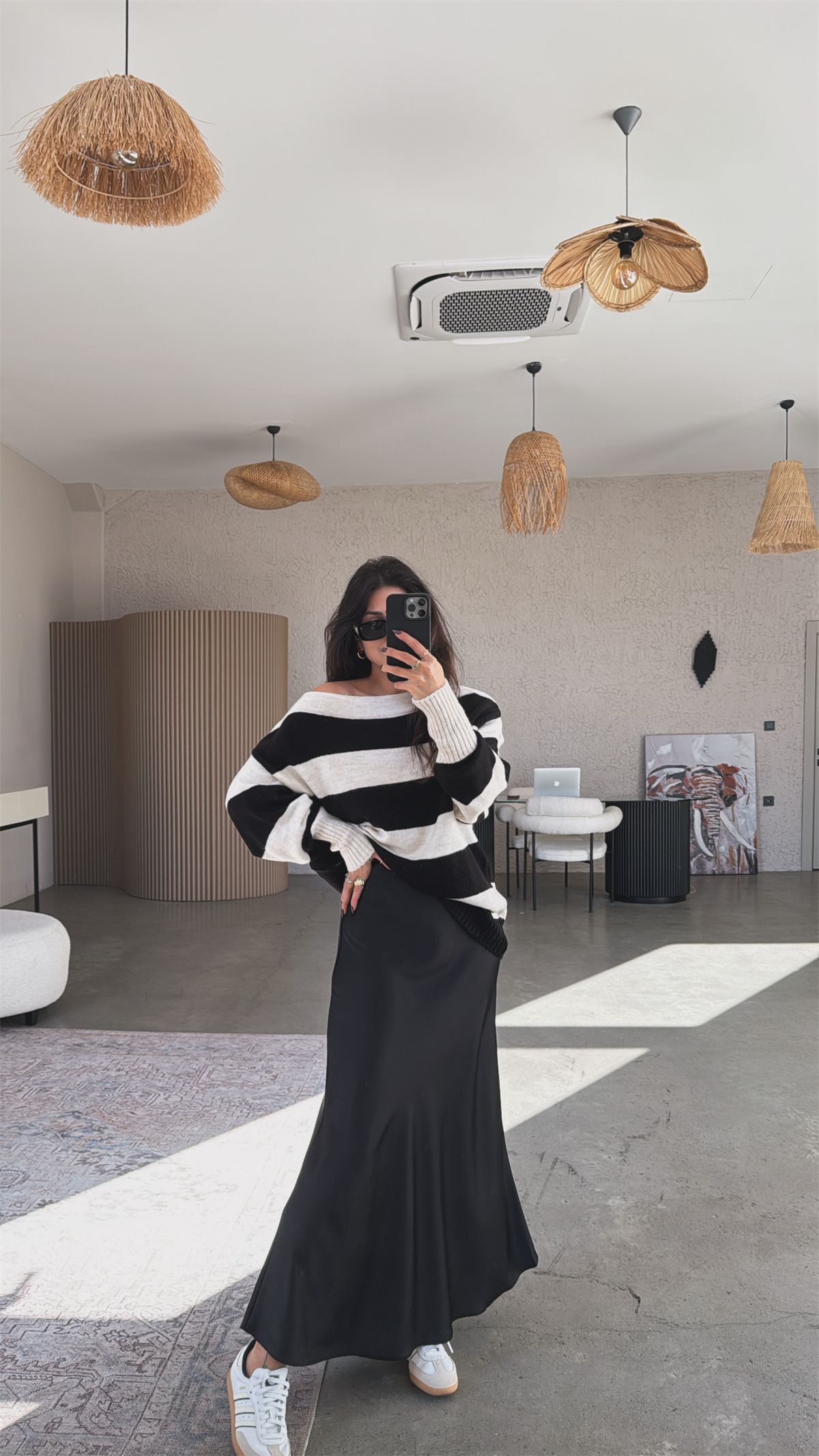 Siyah Saten Maxi Etek