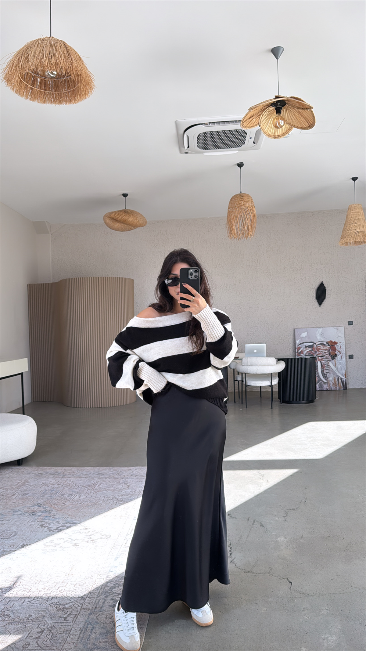 Siyah Saten Maxi Etek