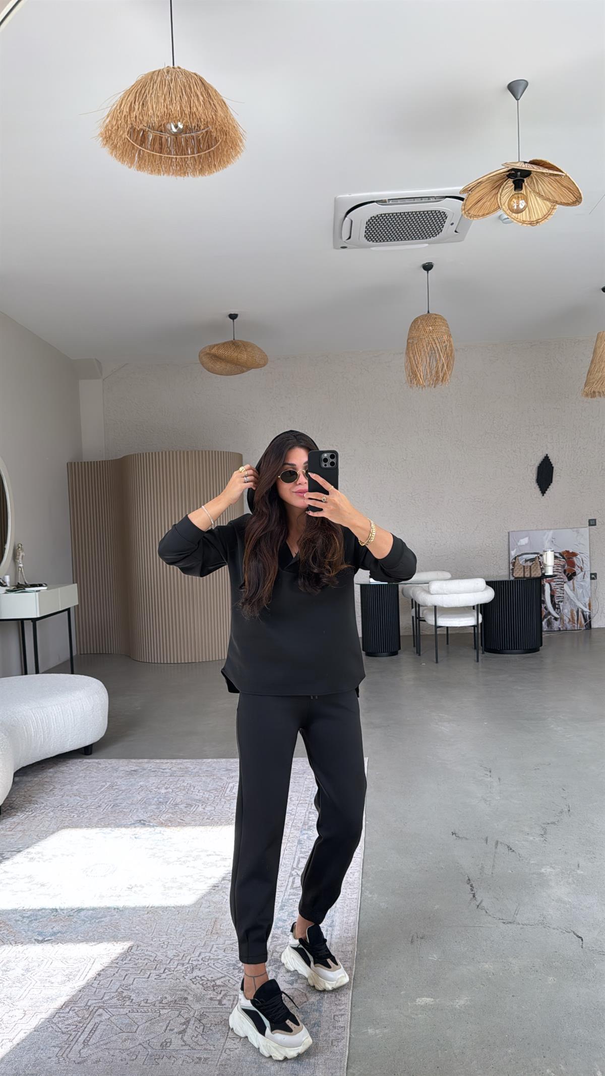 Siyah Scuba Kapüşonlu Takım