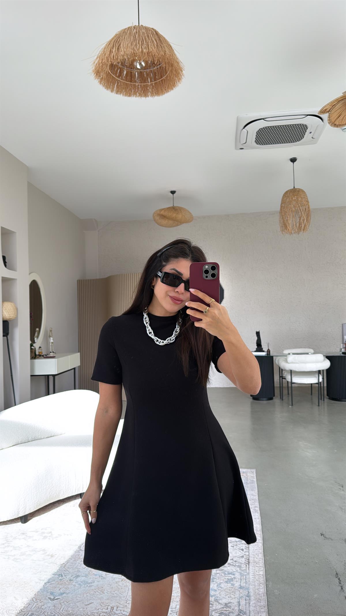 Siyah Selanik Triko Çan Elbise