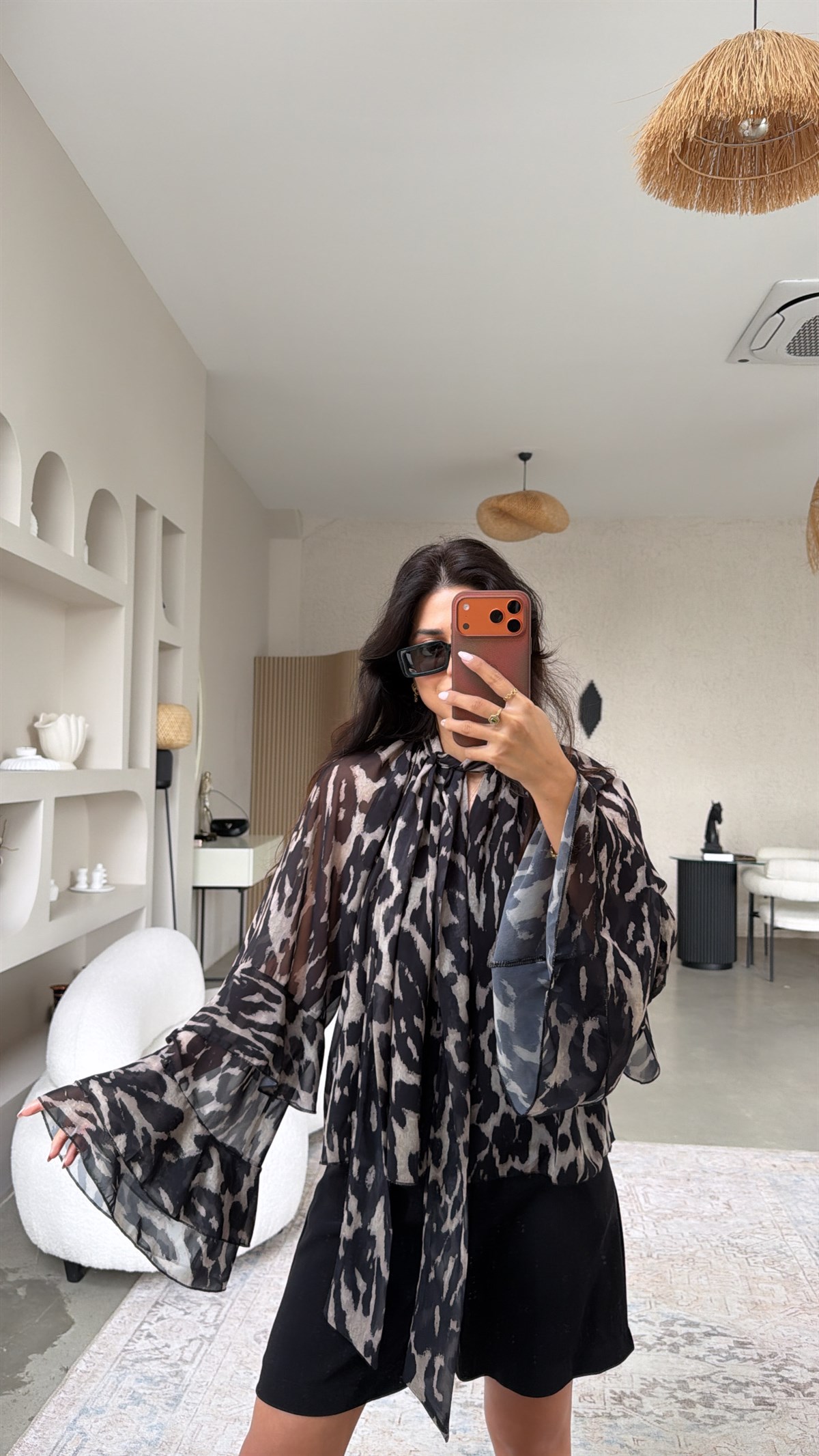 Siyah Soft Leoparlı Şifon bluz