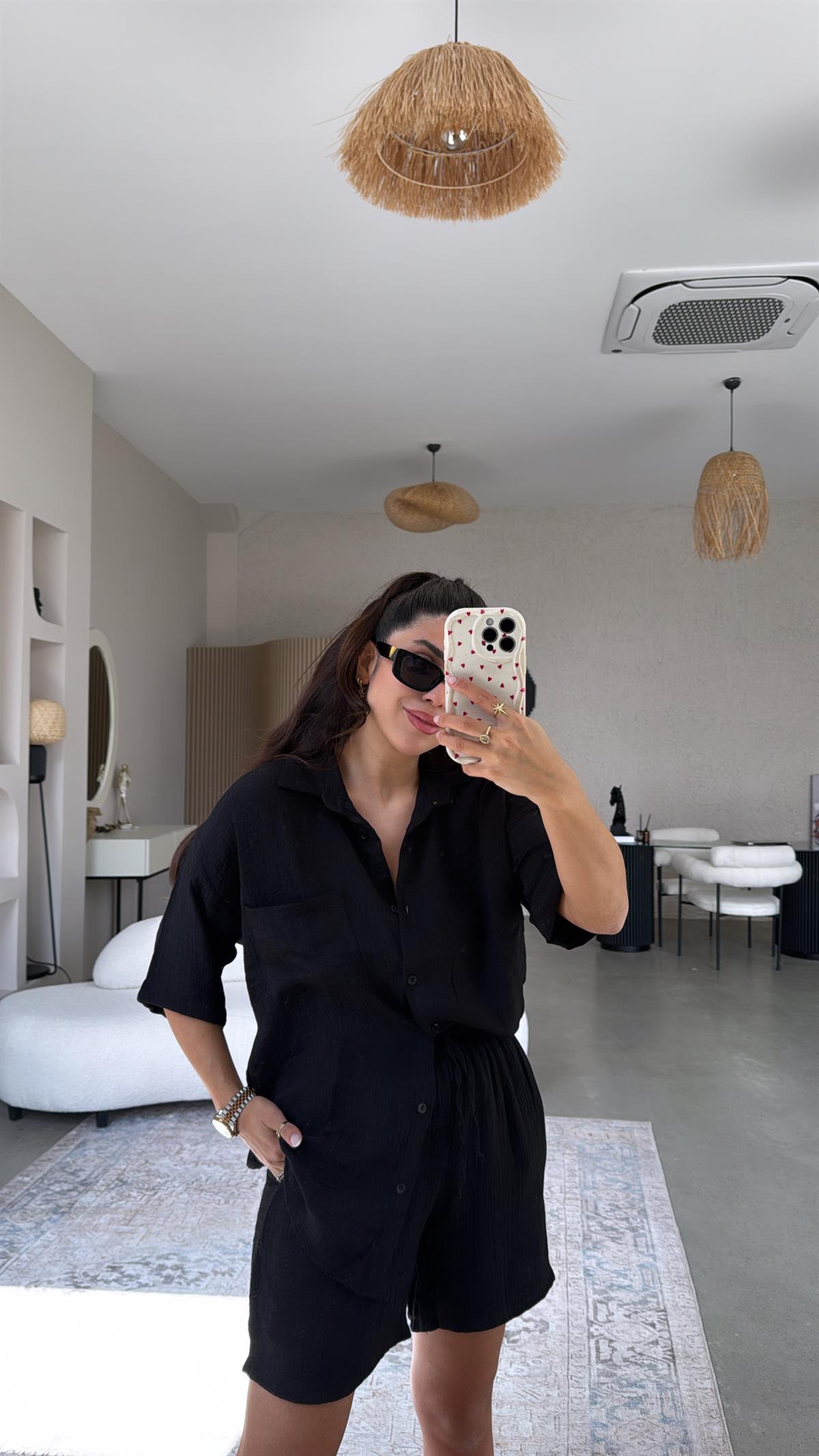 Siyah Şort Gömlek Takım