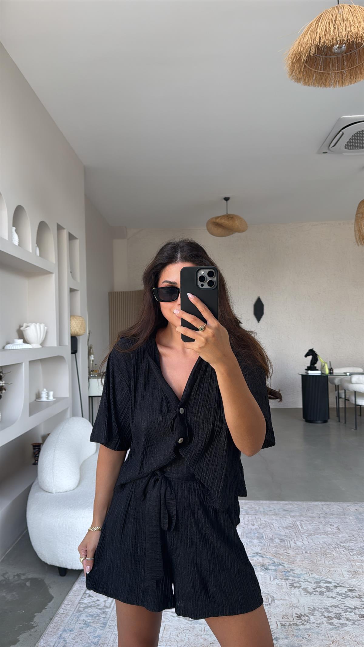 Siyah Şort Gömlek Tiril Bürümcük Takım