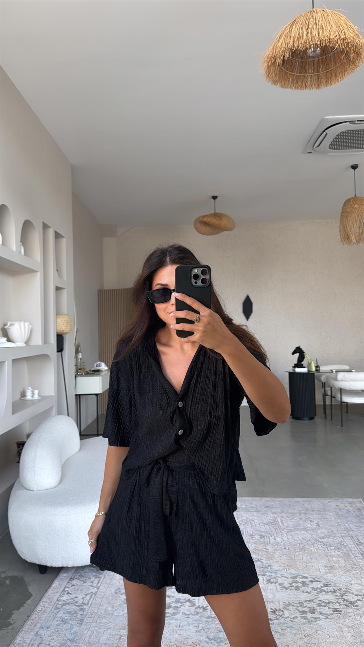 Siyah Şort Gömlek Tiril Bürümcük Takım