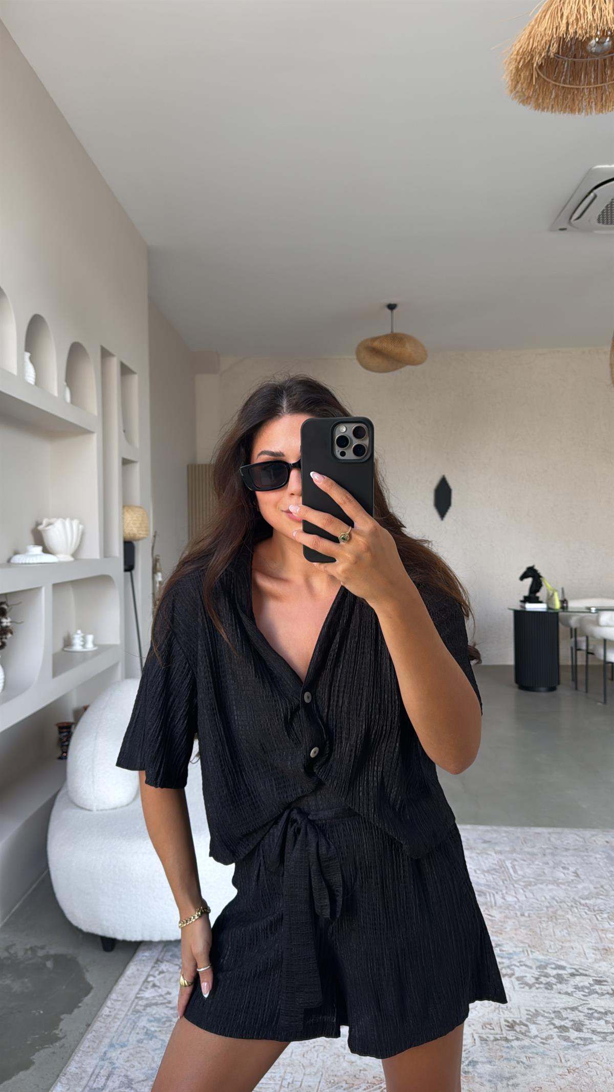 Siyah Şort Gömlek Tiril Bürümcük Takım