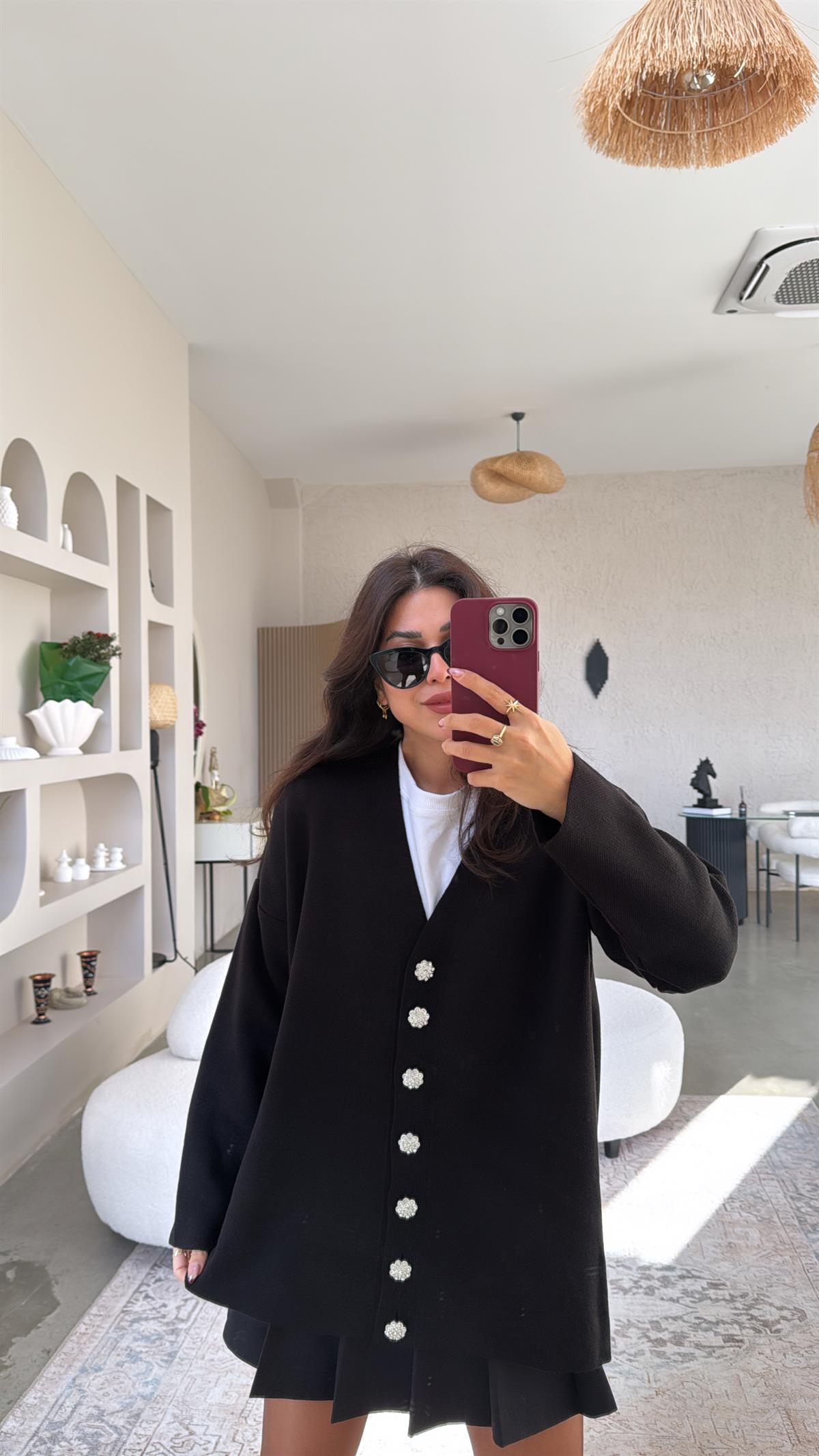 Siyah Taş Düğmeli Oversize Hırka